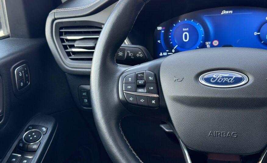 Ford Kuga 2,5 PHEV Vignale CVT 5d