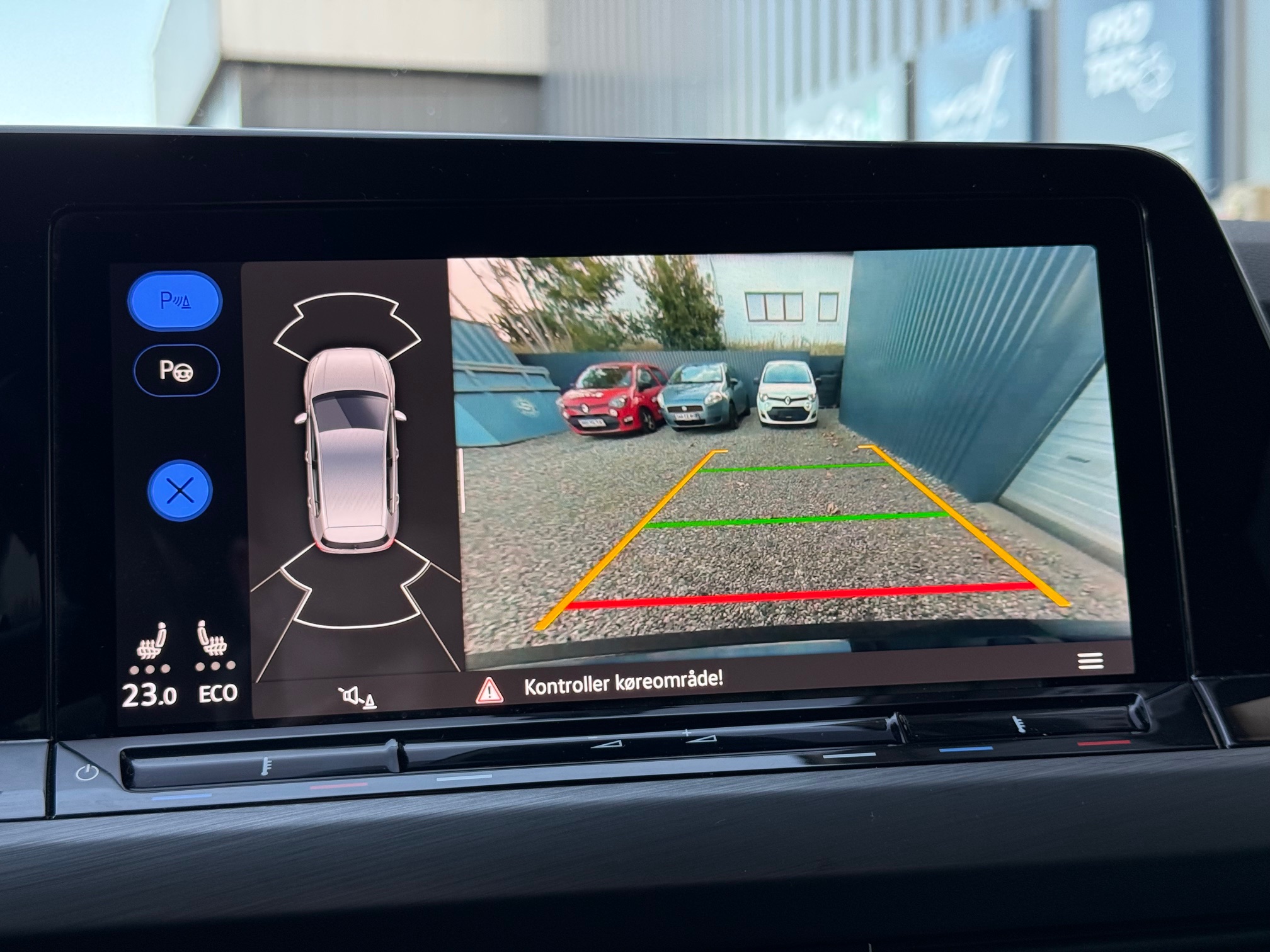 VW Golf VIII 1,4 eHybrid DSG 5d