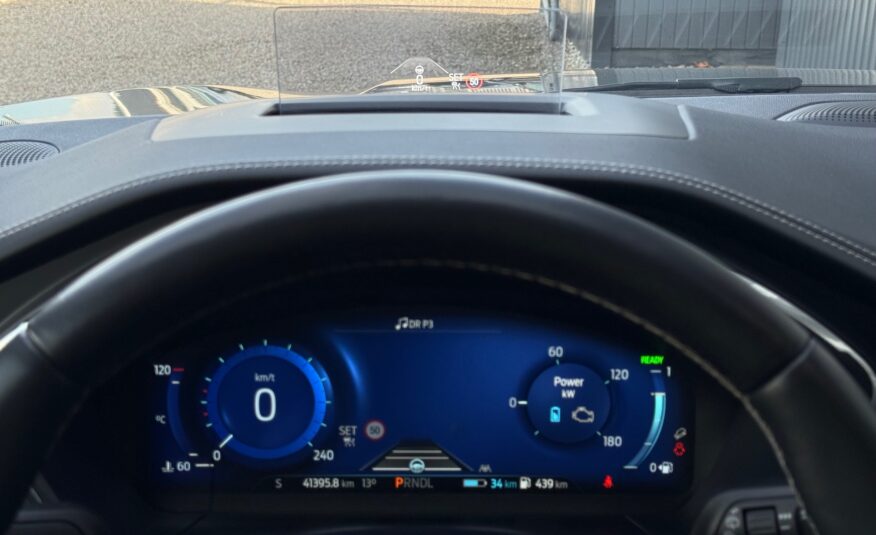Ford Kuga 2,5 PHEV Vignale CVT 5d