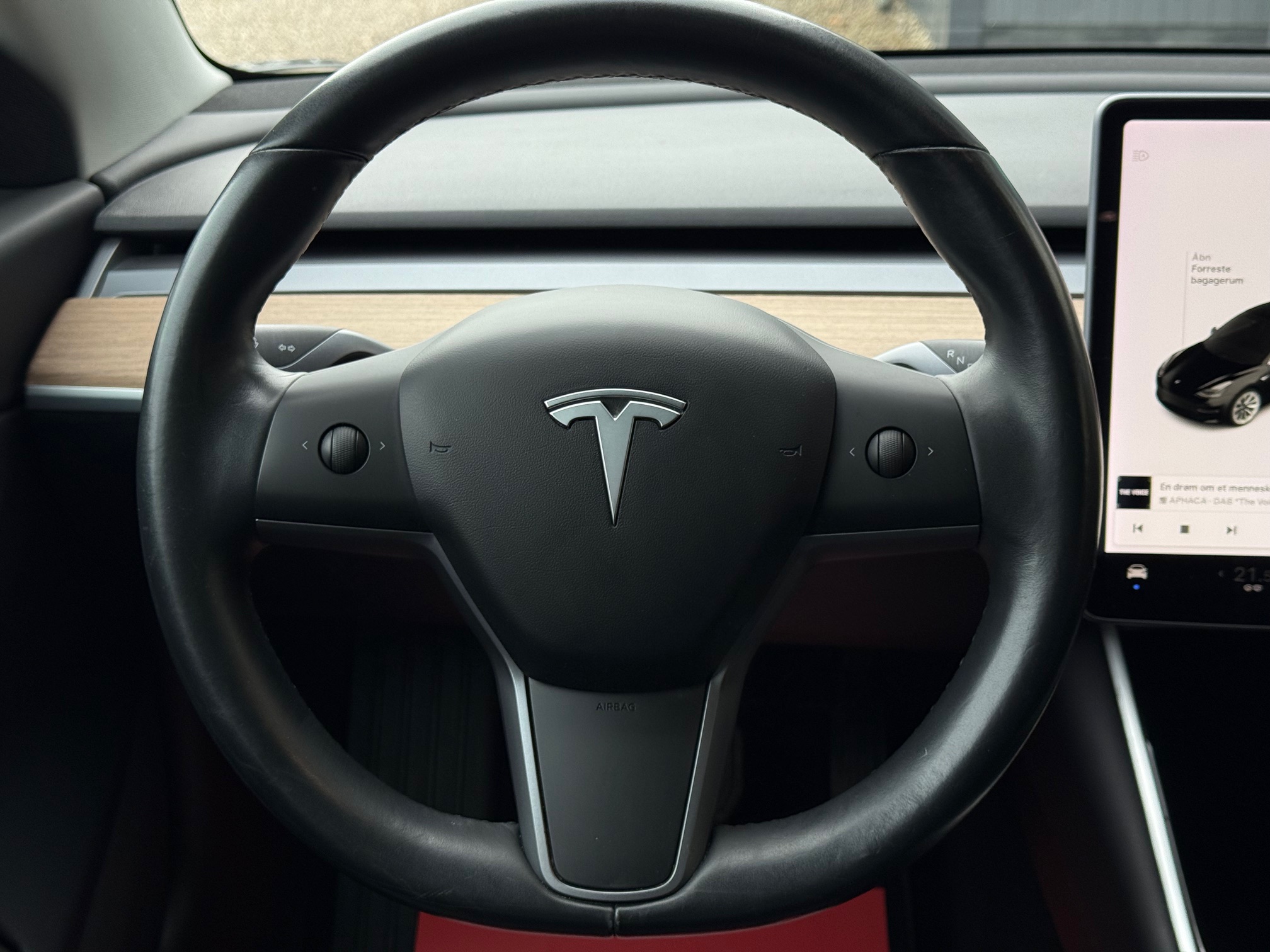 Tesla Model 3 Long Range RWD 4d