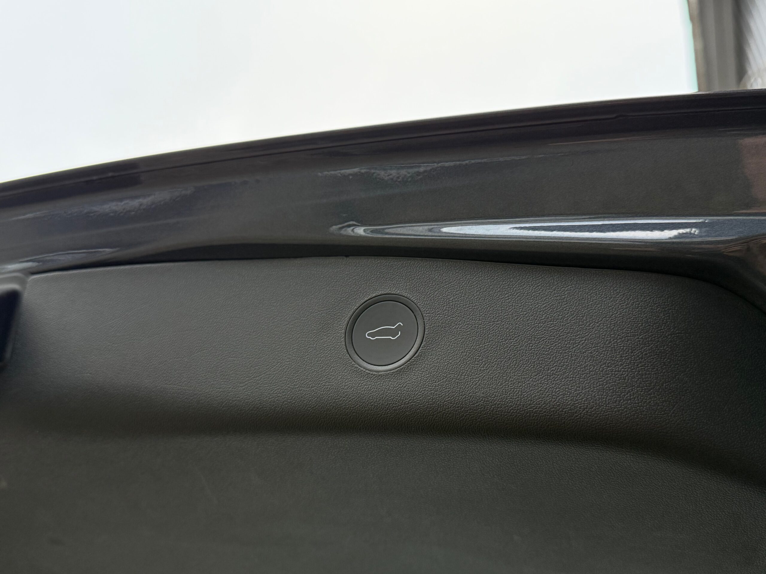 Tesla Model 3 Standard Range+ RWD 4d