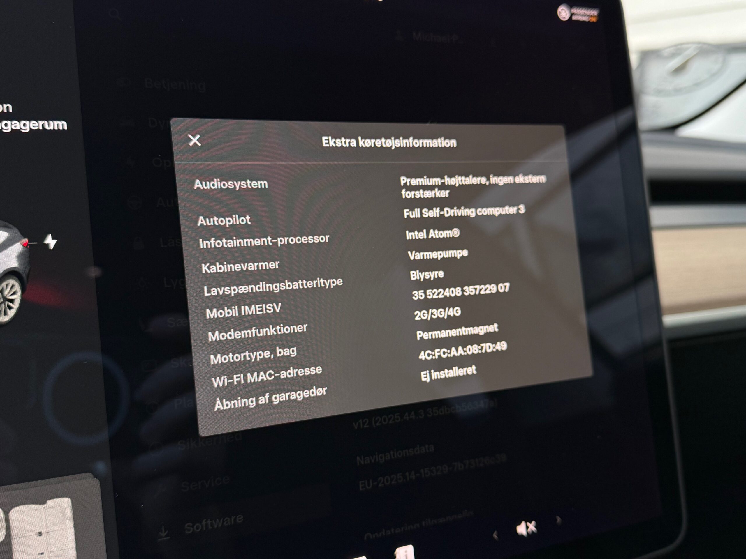 Tesla Model 3 Standard Range+ RWD 4d