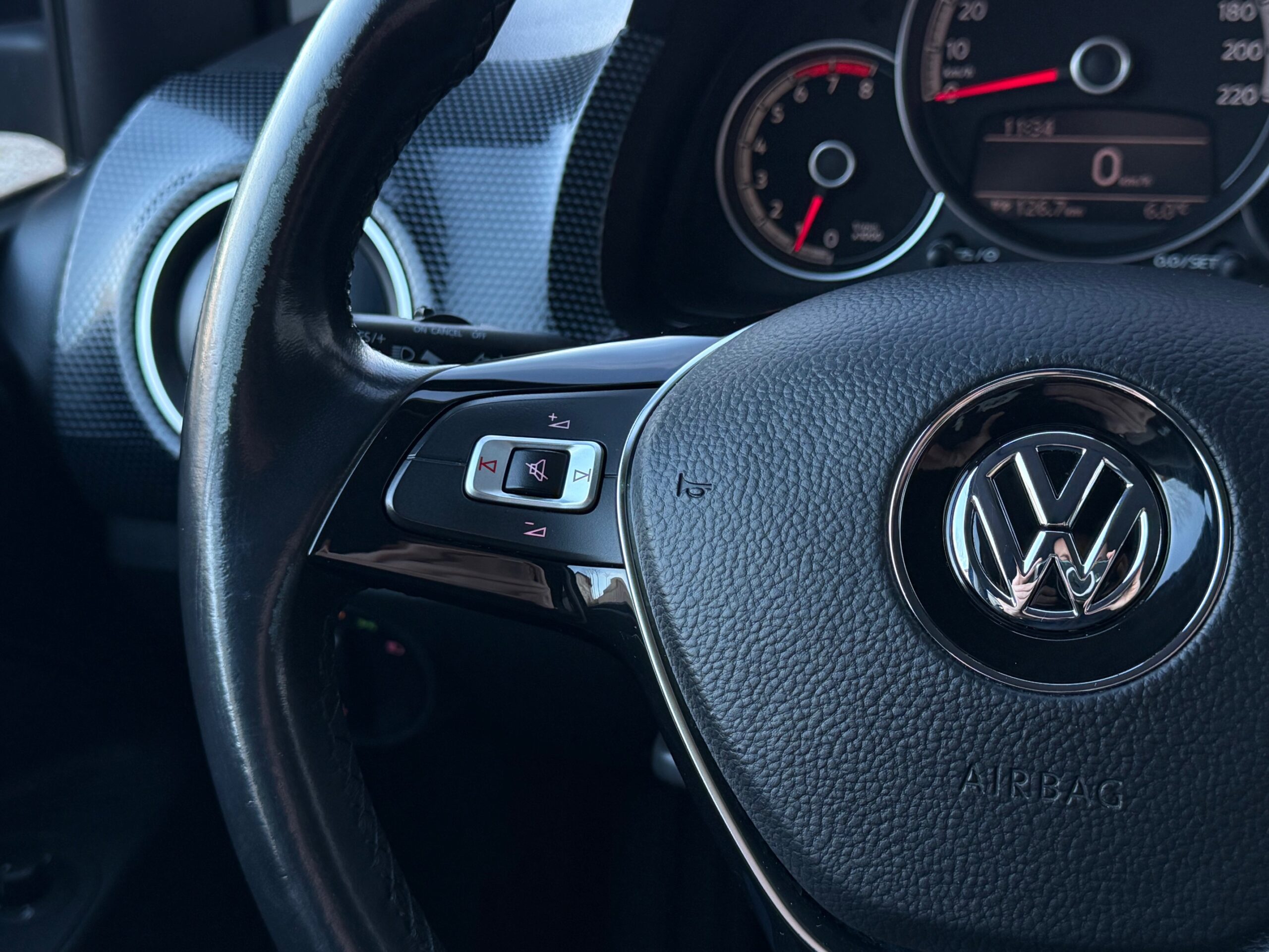 VW Up! 1,0 MPi 60 Move Up! BMT 5d