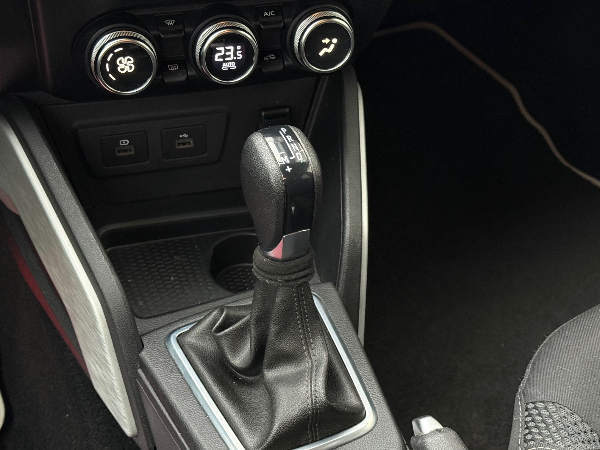 Dacia Duster 1,3 TCe 150 Prestige EDC 5d