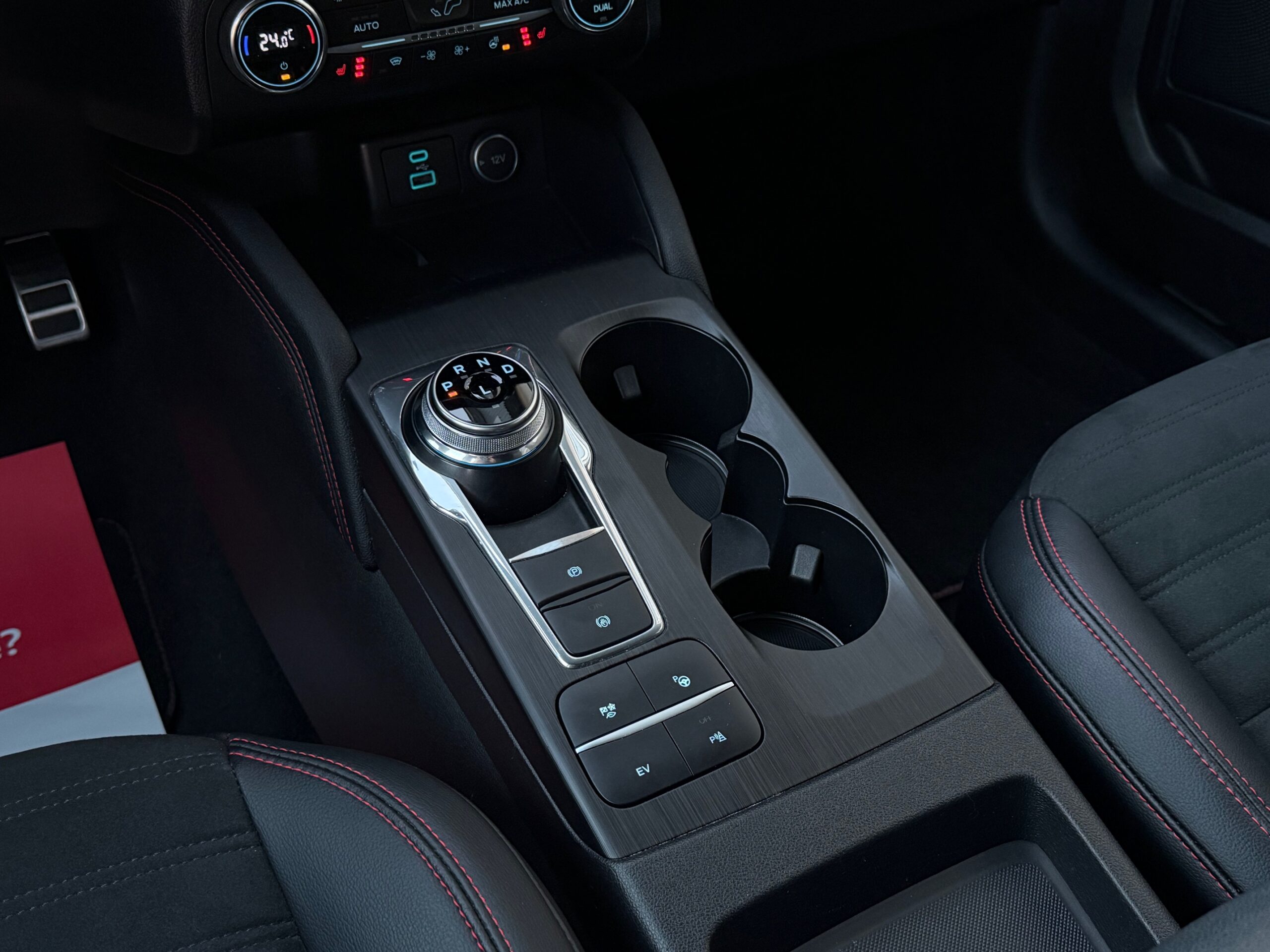 Ford Kuga 2,5 PHEV ST-Line CVT 5d