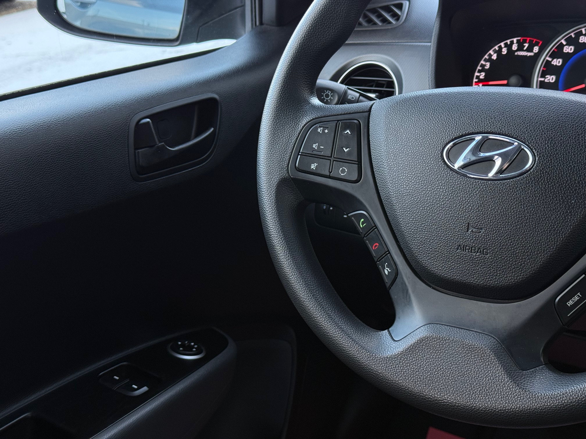 Hyundai i10 1,0 Trend 5d