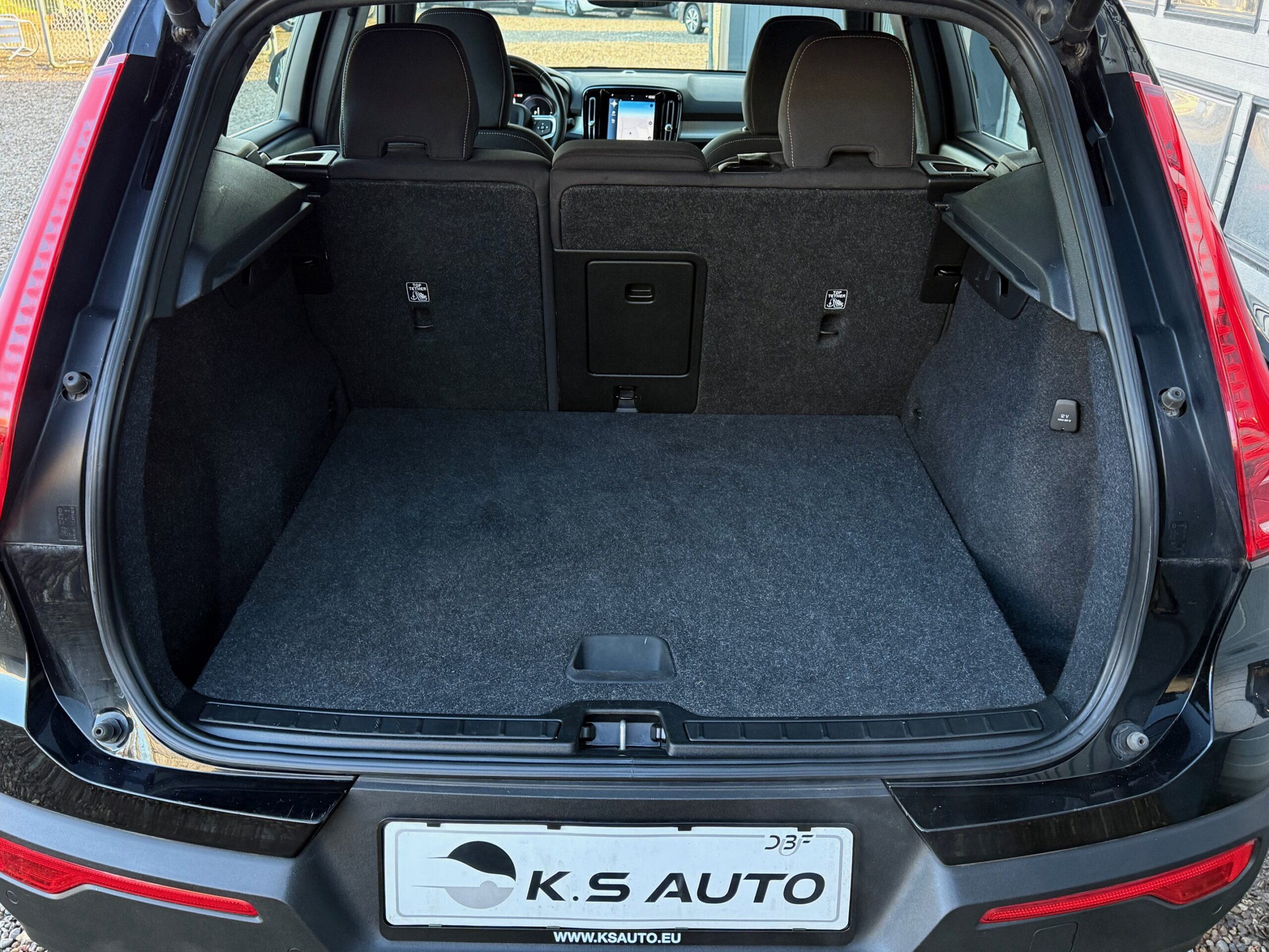 Volvo XC40 1,5 T4 ReCharge Inscription aut. 5d