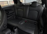 MINI Cooper SE Experience 3d