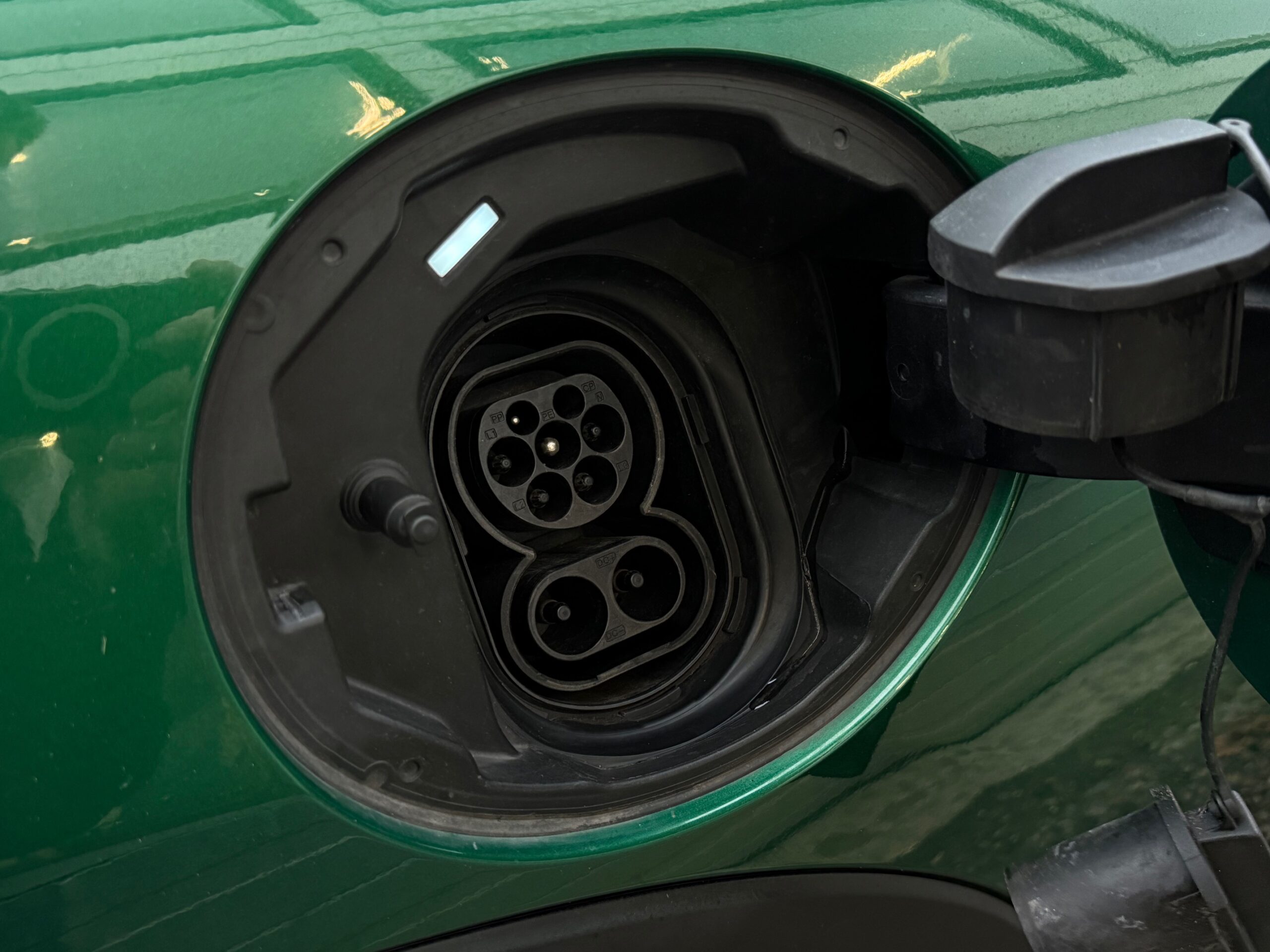 MINI Cooper SE Experience 3d