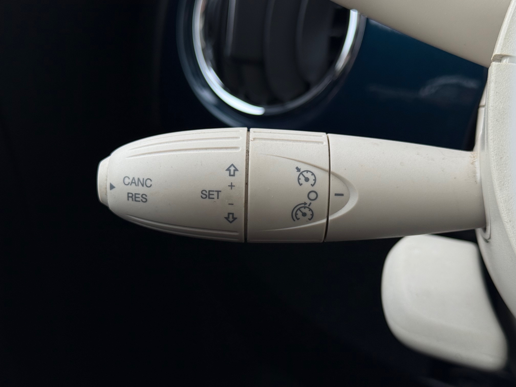 Fiat 500 1,2 Lounge 3d