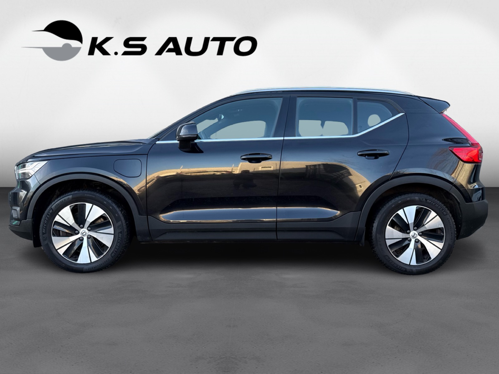 Volvo XC40 1,5 T4 ReCharge Inscription aut. 5d