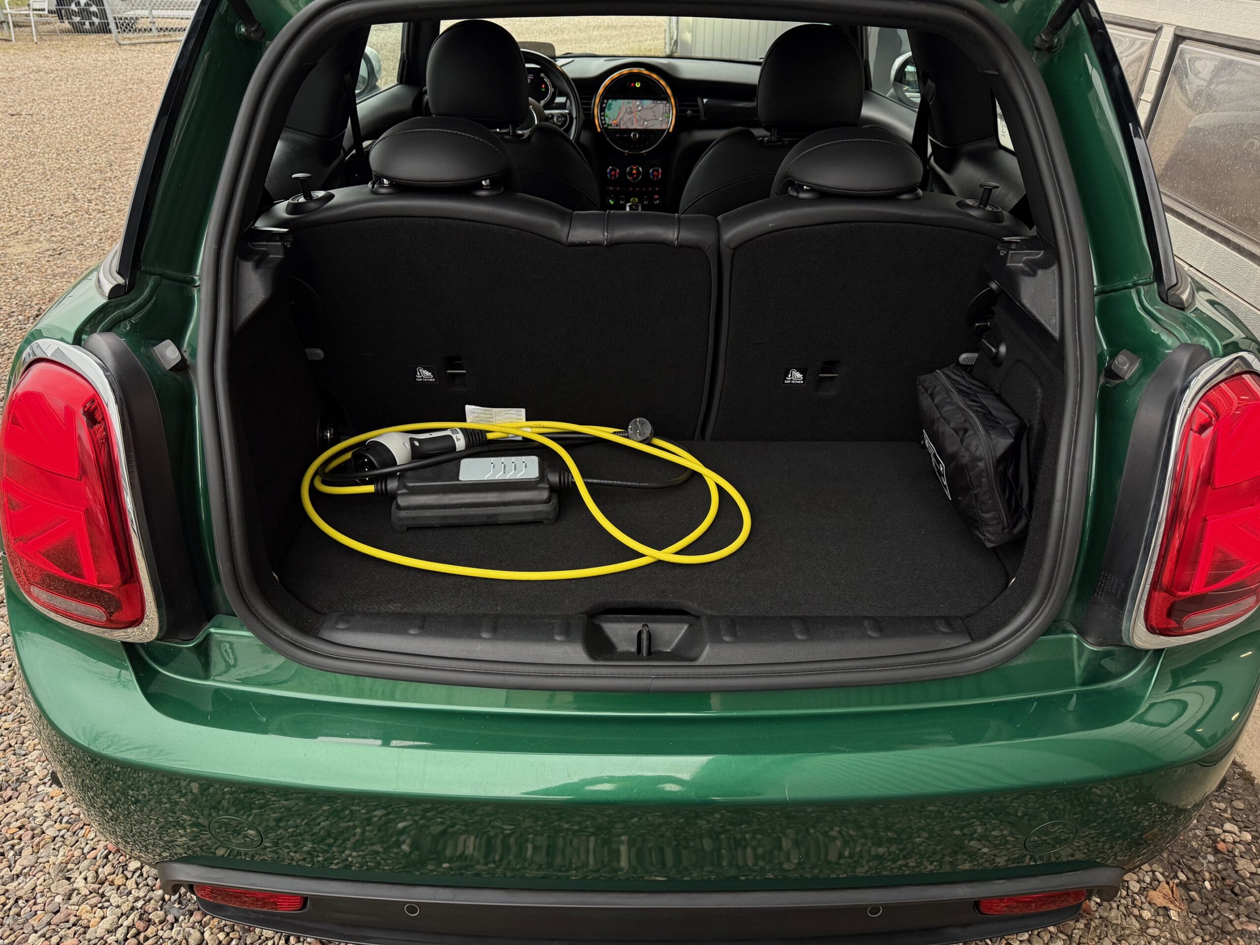 MINI Cooper SE Experience 3d