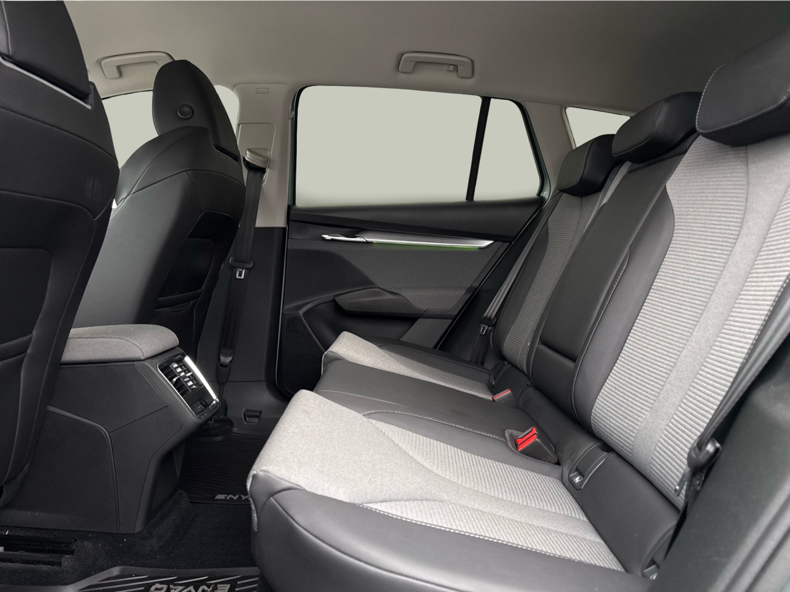 Skoda Enyaq 80 iV 5d