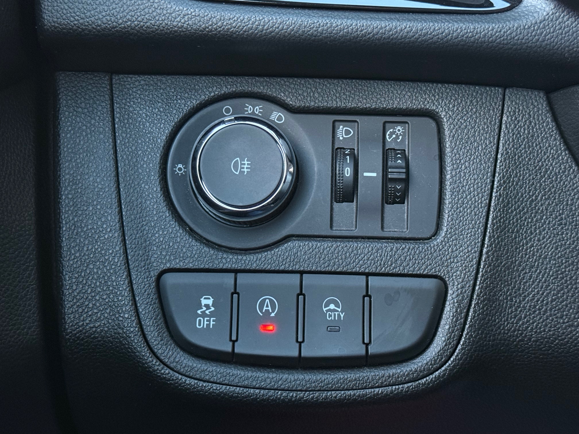 Opel Karl 1,0 Enjoy 5d