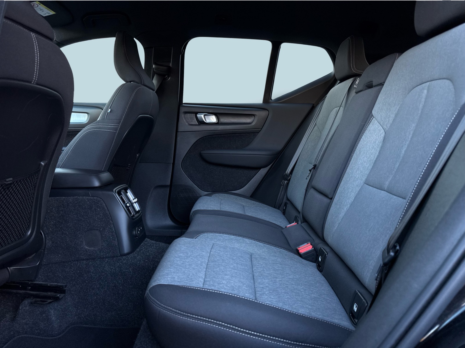 Volvo XC40 1,5 T4 ReCharge Inscription aut. 5d