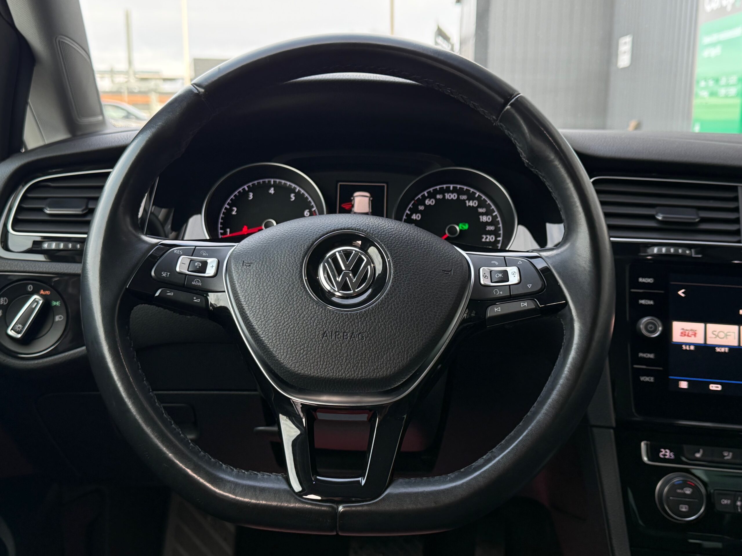 VW Golf VII 1,4 TSi 150 Highline DSG 5d