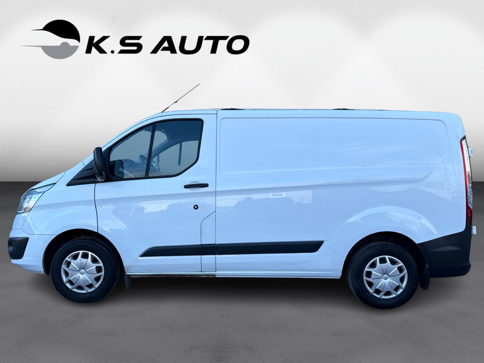 Ford Transit Custom 270S 2,0 TDCi 130 Trend