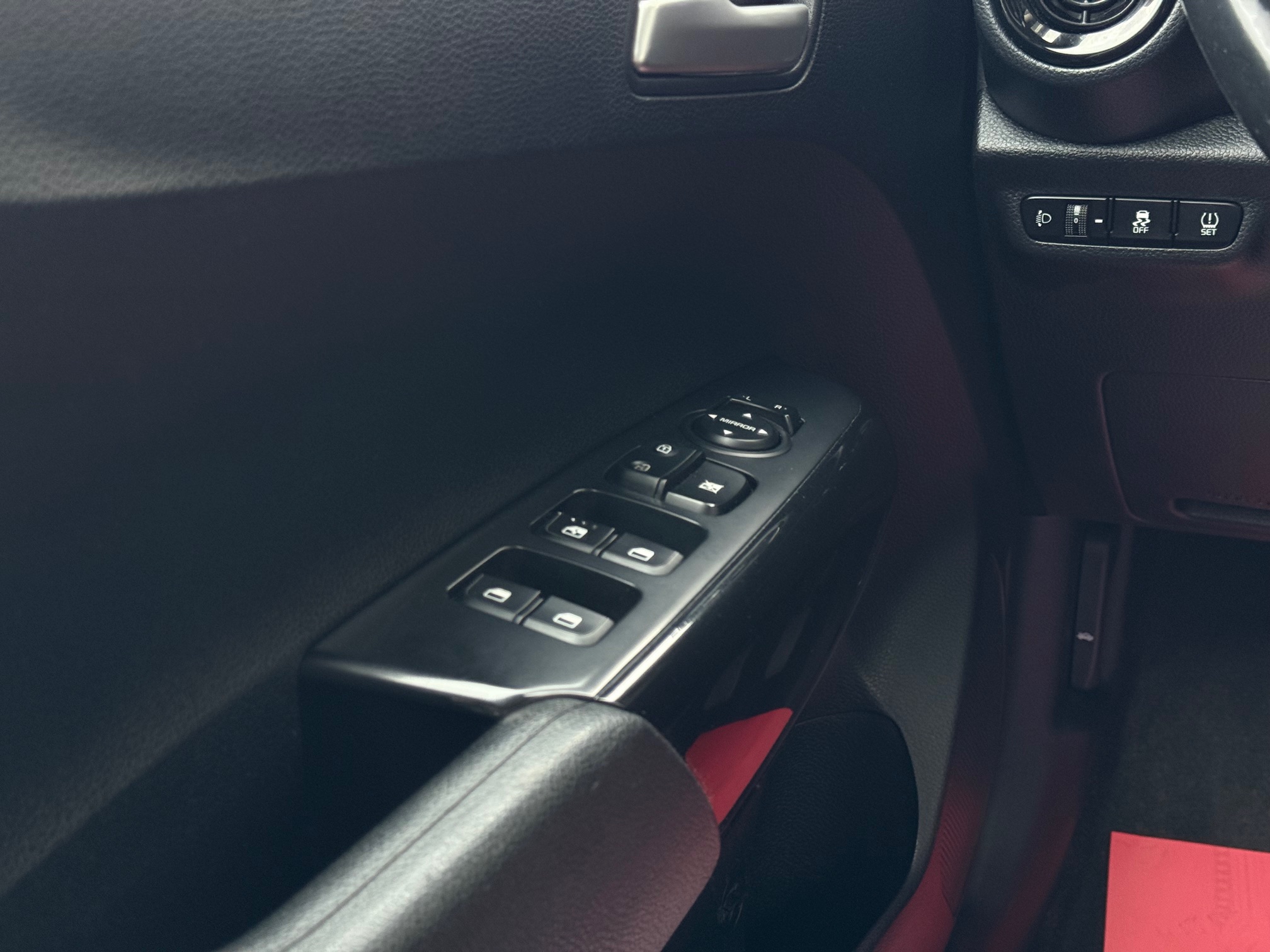 Kia Picanto 1,0 MPi Attraction 5d