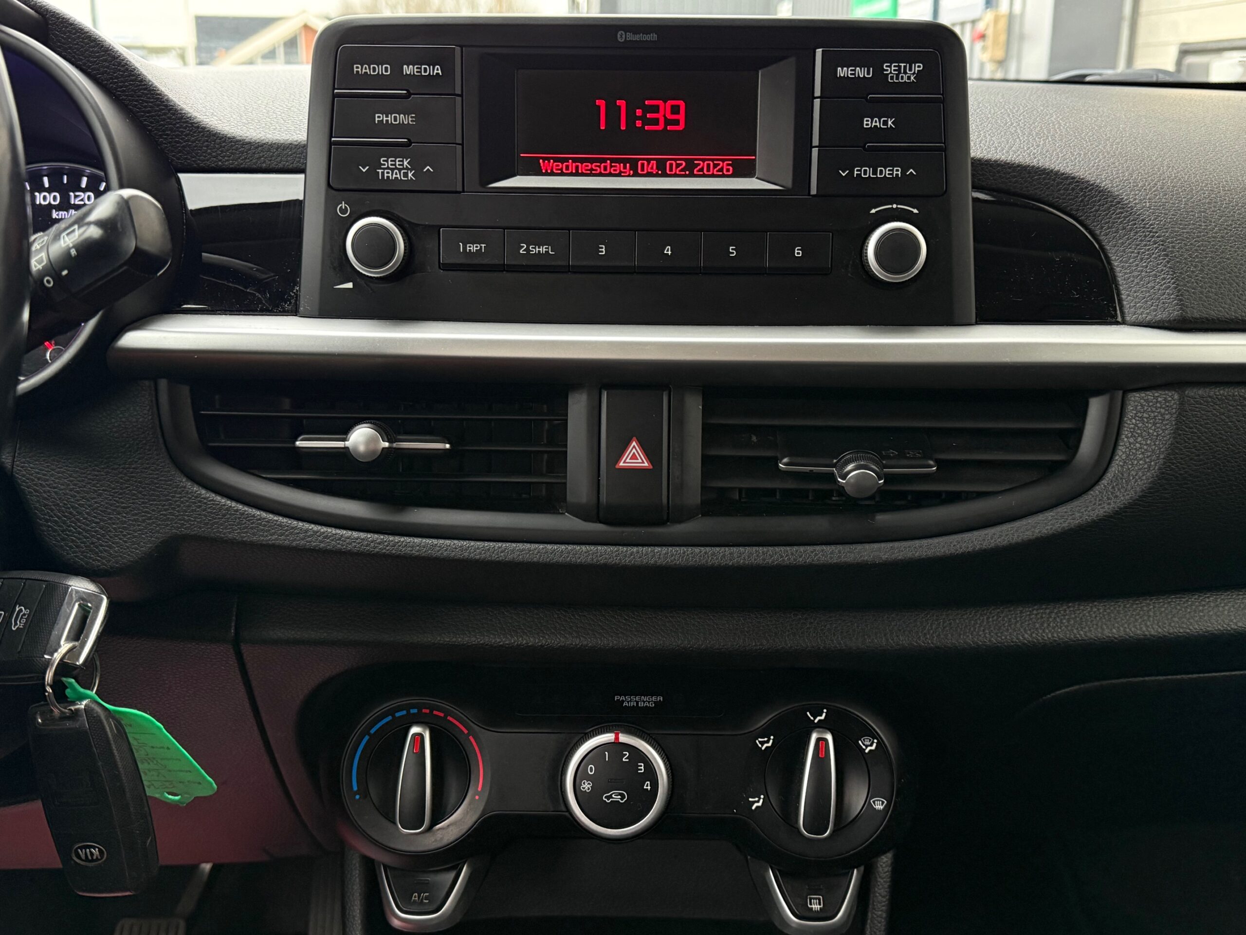 Kia Picanto 1,0 MPi Attraction 5d