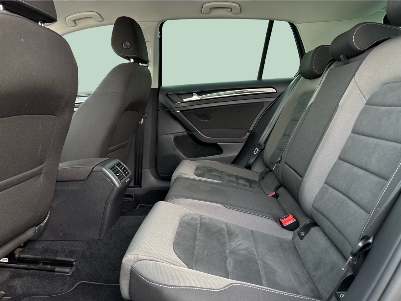 VW Golf VII 1,4 TSi 150 Highline DSG 5d