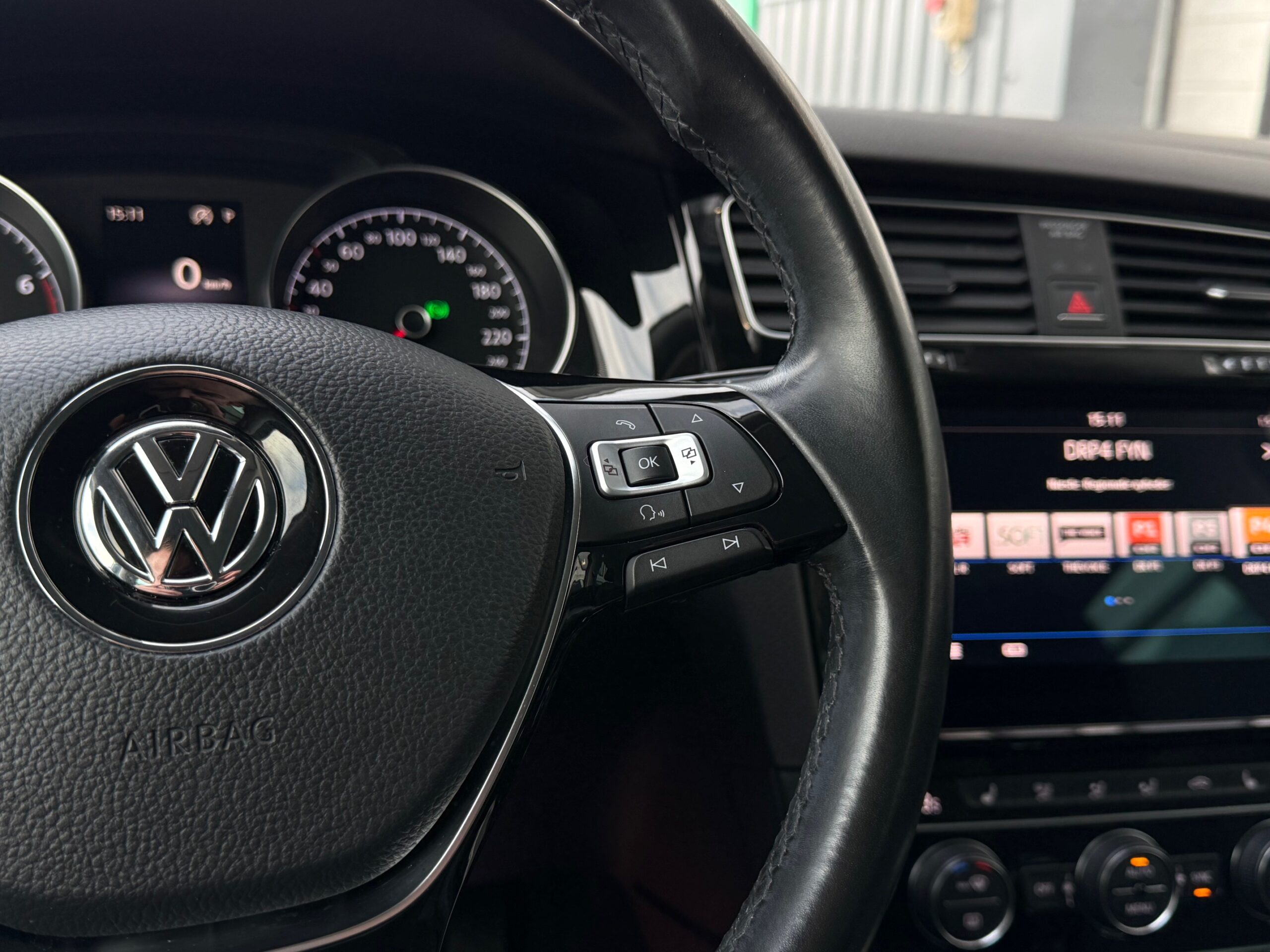 VW Golf VII 1,4 TSi 150 Highline DSG 5d