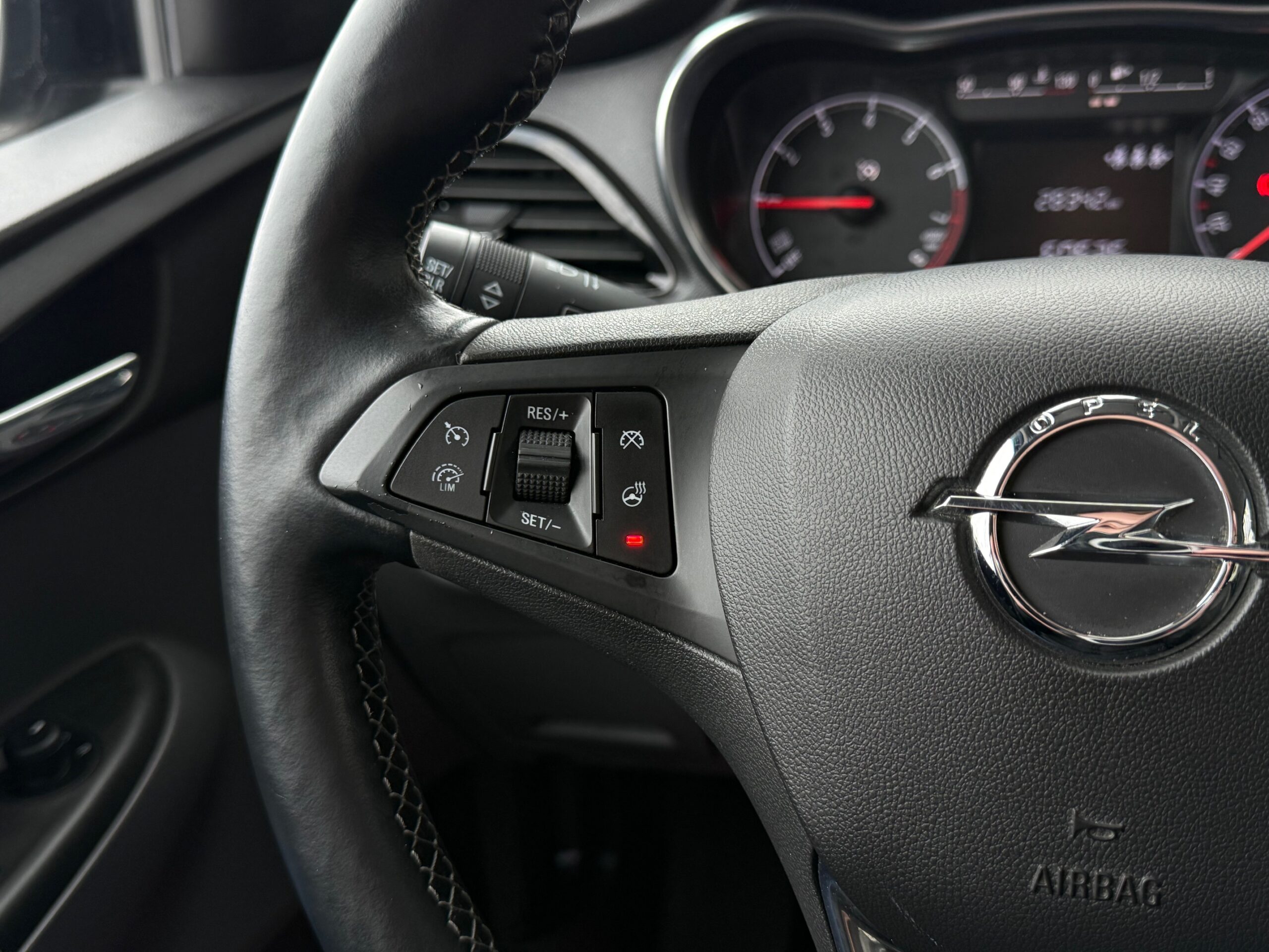 Opel Karl 1,0 Cosmo 5d