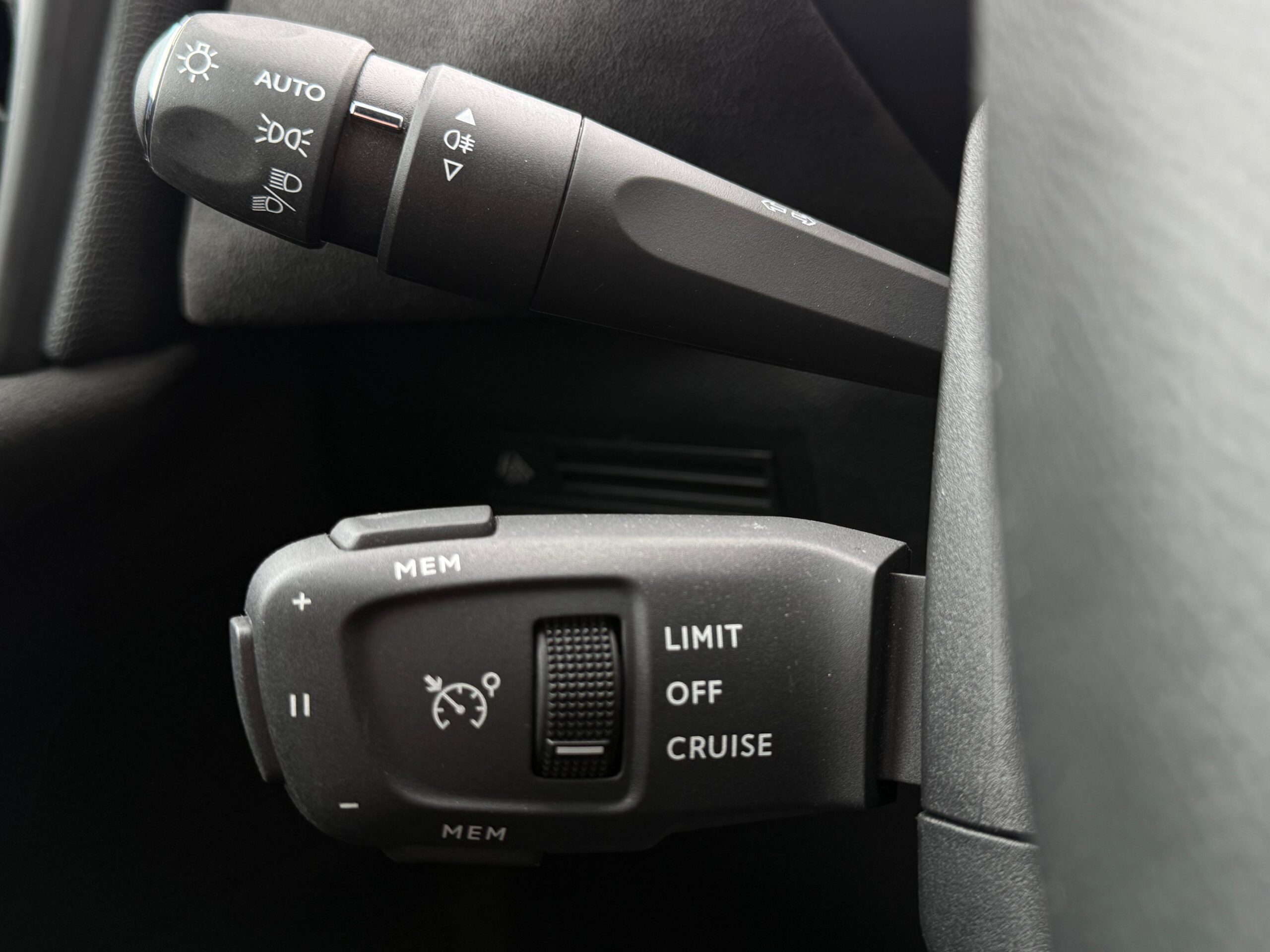 DS DS 3 CrossBack 50 E-Tense Performance Line Pack 5d