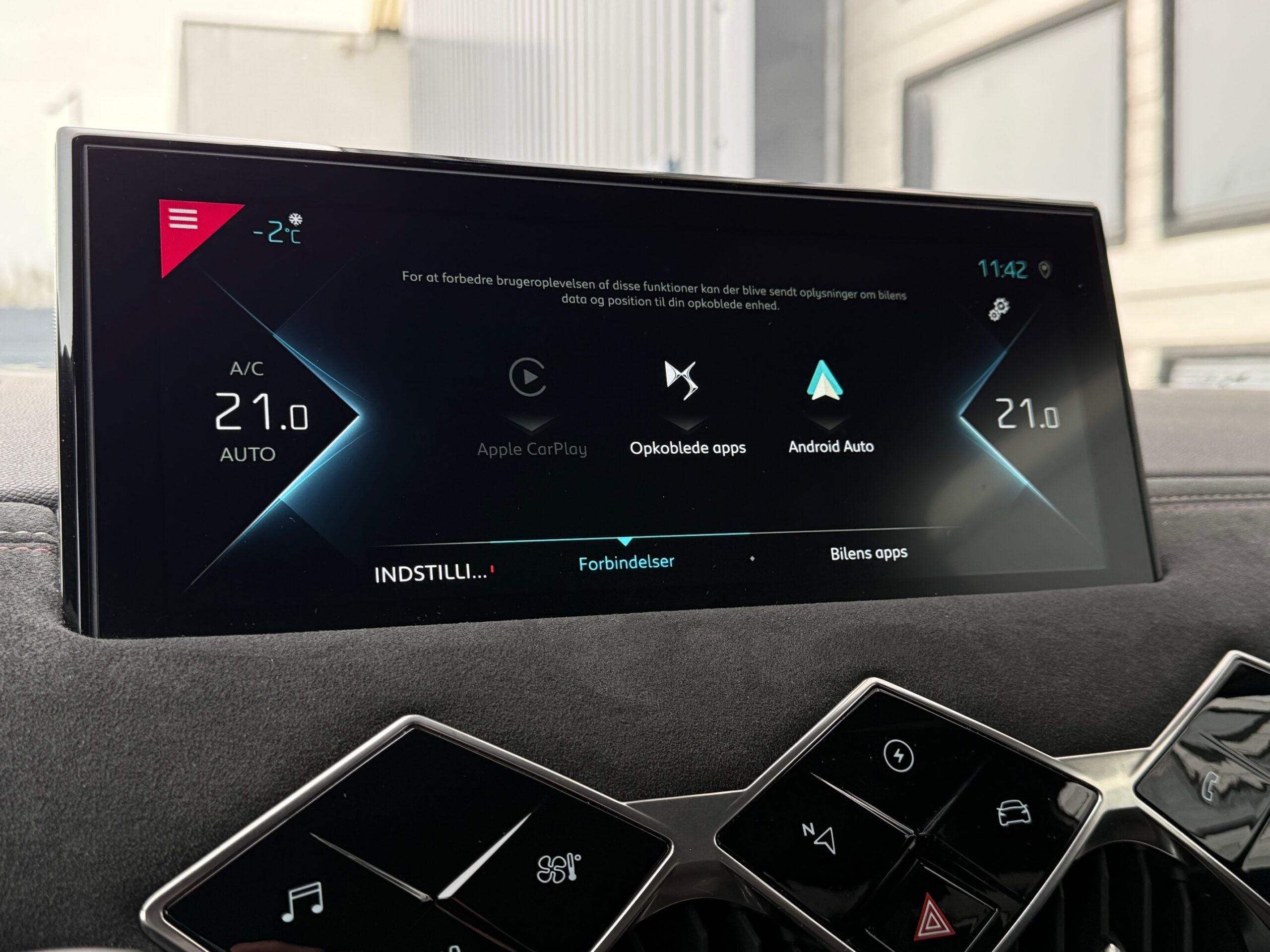 DS DS 3 CrossBack 50 E-Tense Performance Line Pack 5d