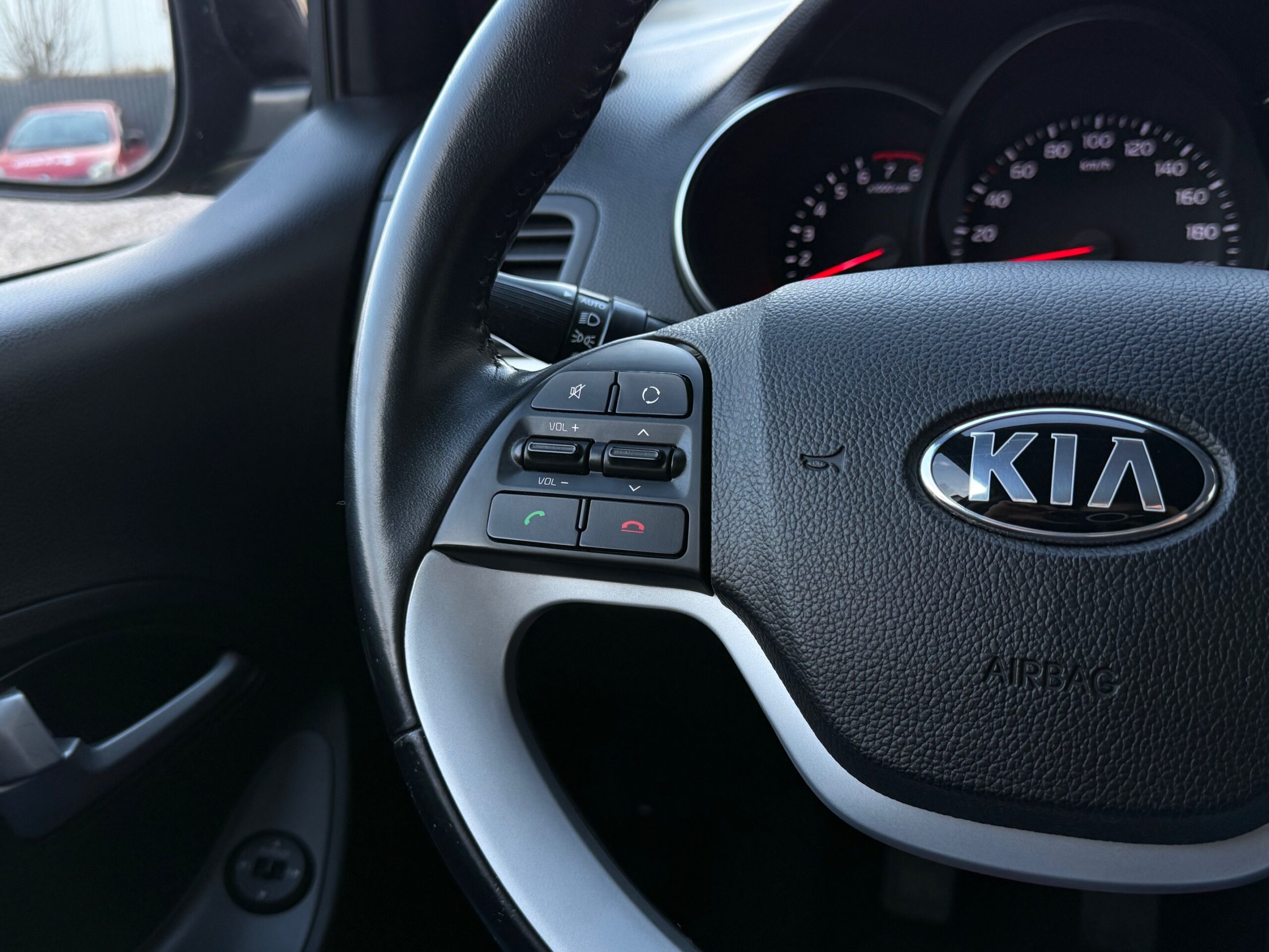 Kia Picanto 1,0 Attraction+ 5d