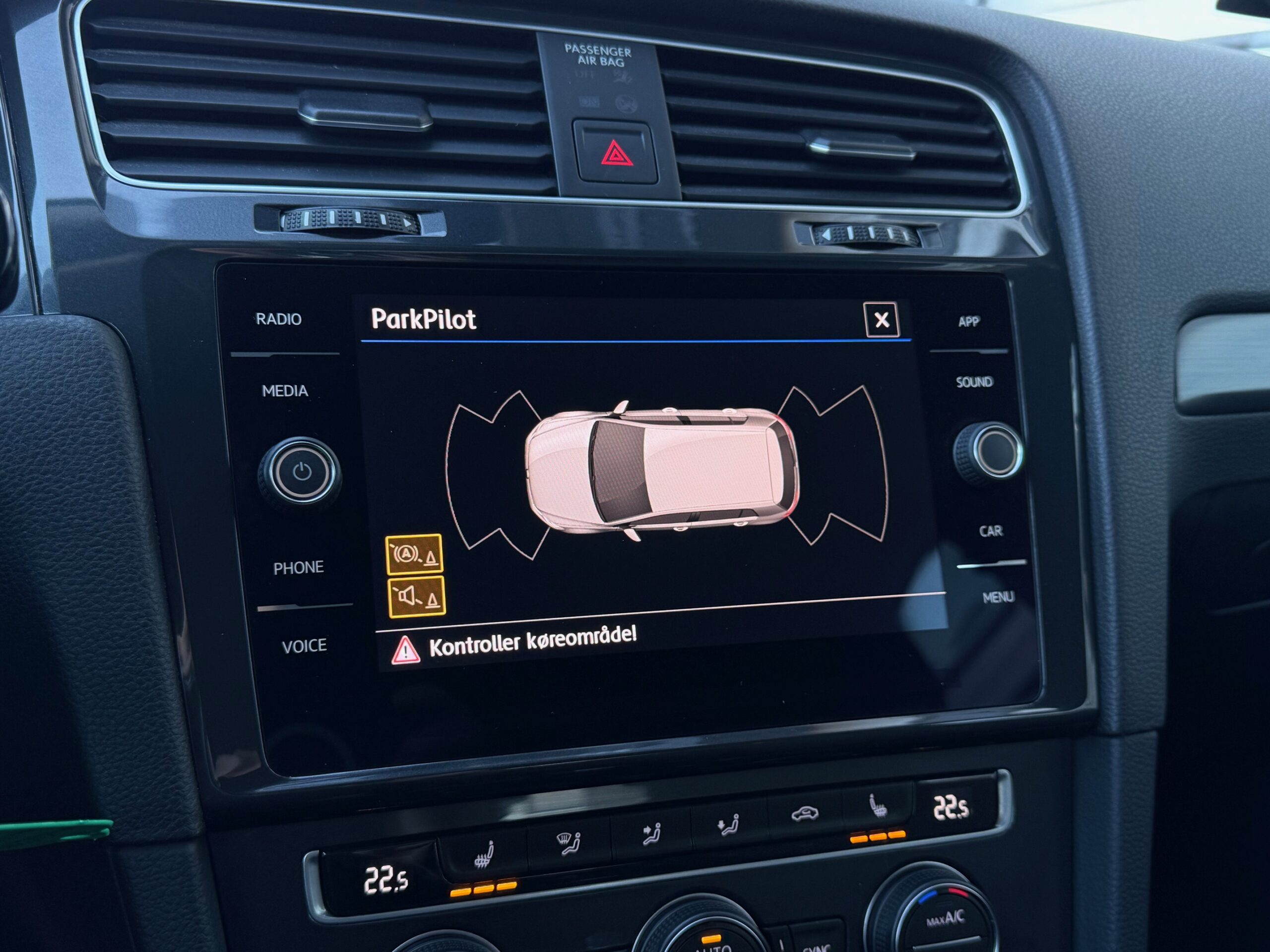 VW Golf VII 1,5 TSi 130 Comfortline DSG 5d