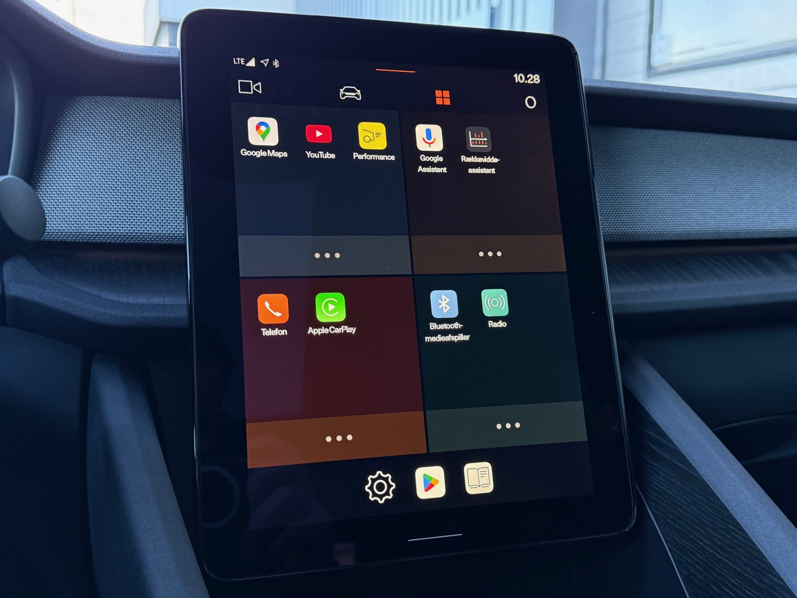 Polestar 2 Long Range AWD 5d