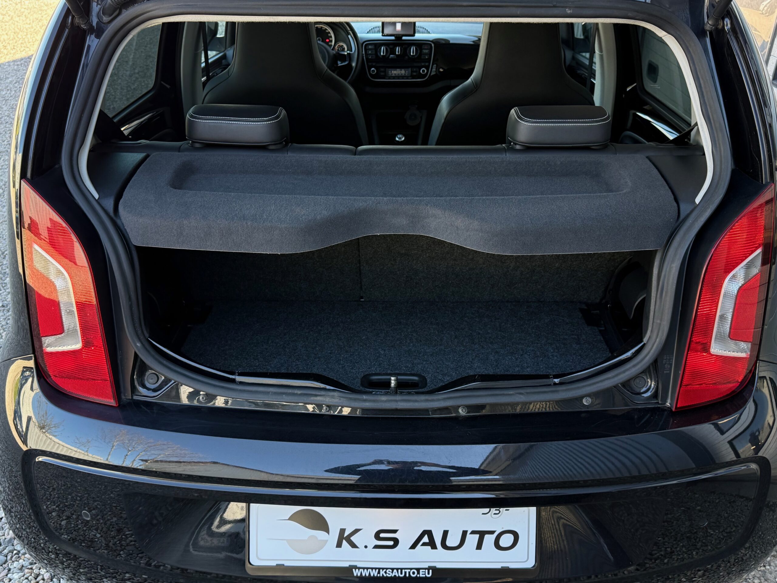 VW Up! 1,0 75 High Up! 5d