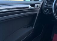 VW Golf VII 1,5 TSi 150 Highline DSG 5d