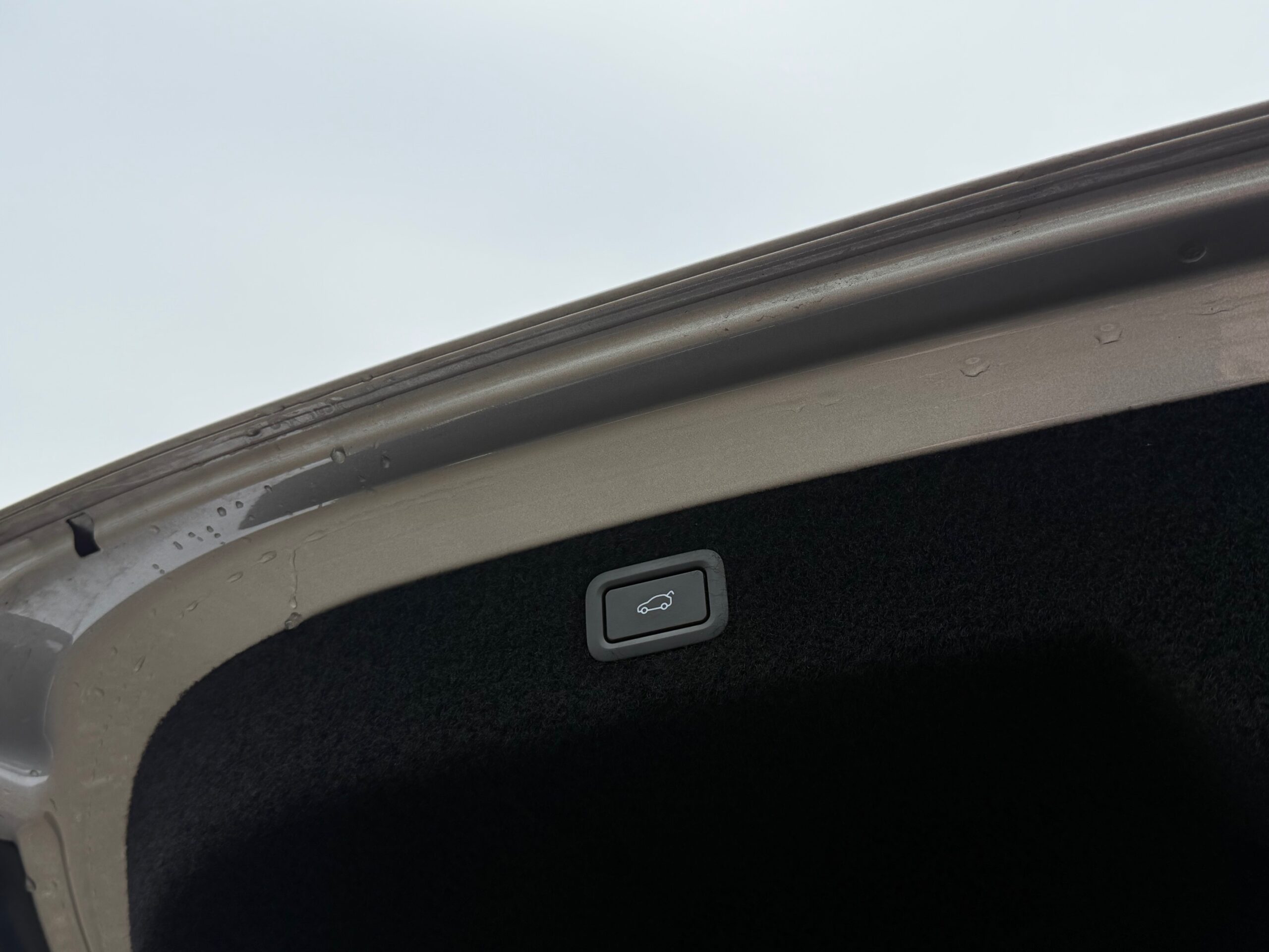 Xpeng P7 Long Range 4d