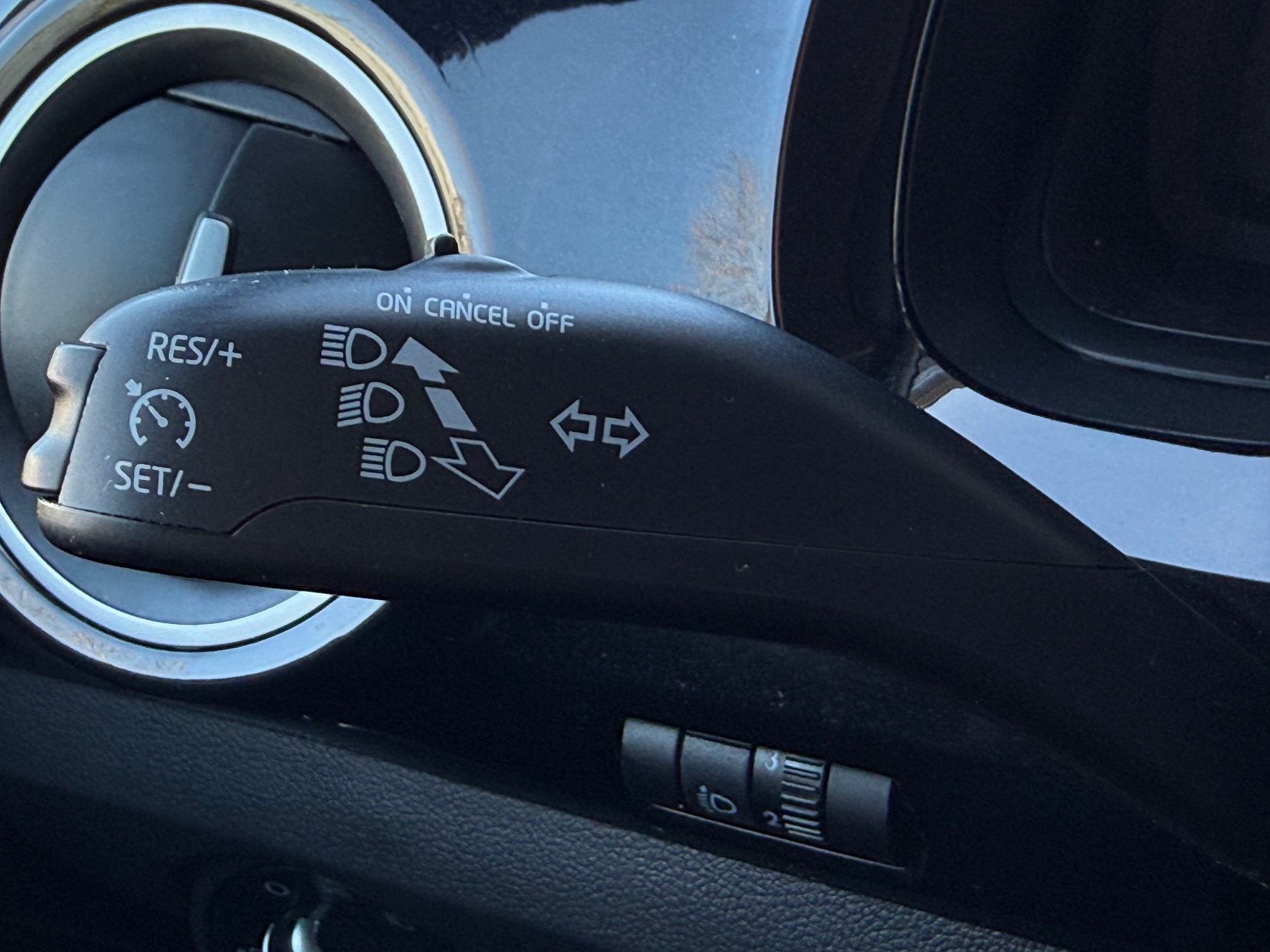 VW Up! 1,0 75 High Up! 5d