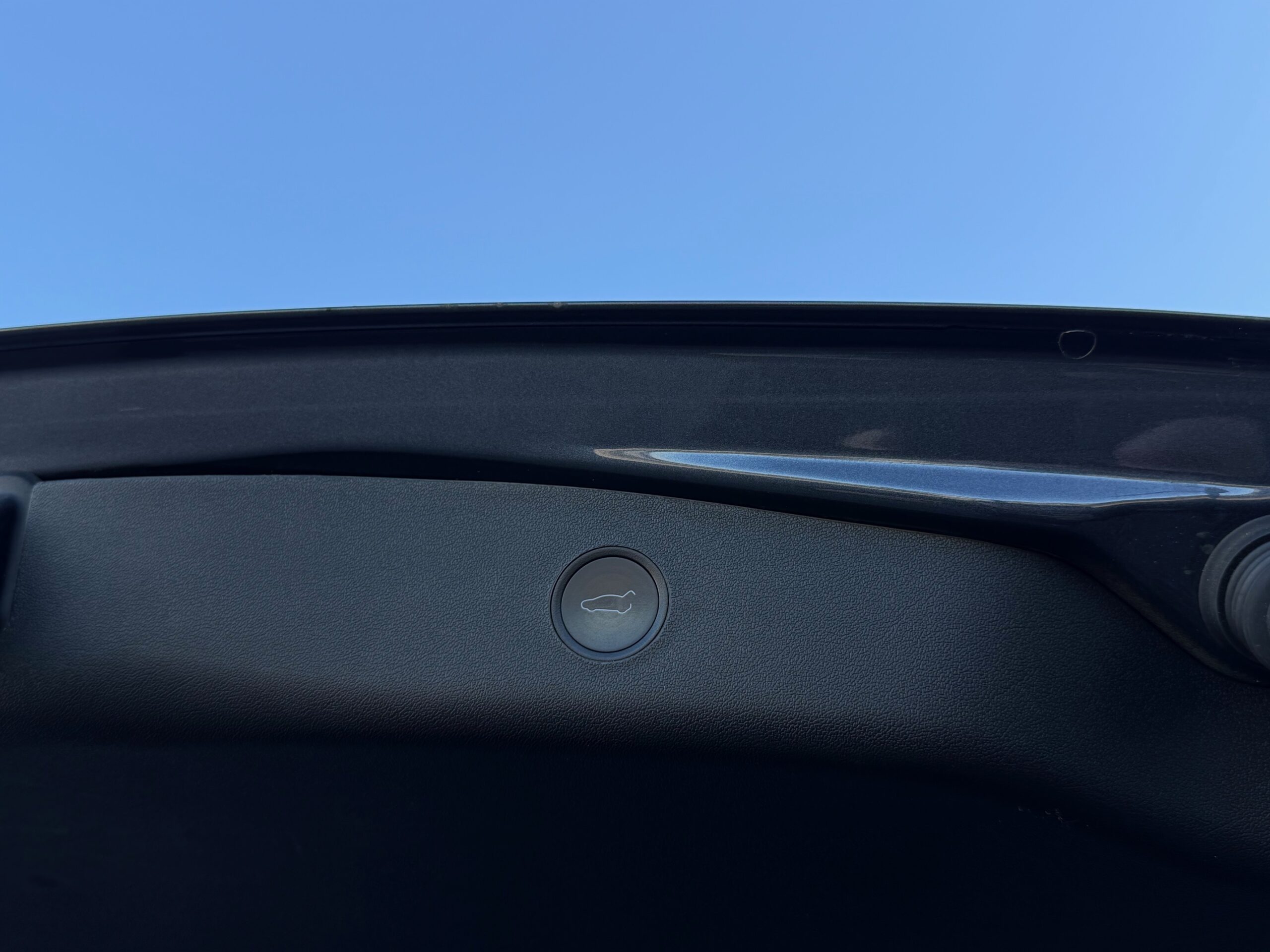 Tesla Model 3 Long Range AWD 4d