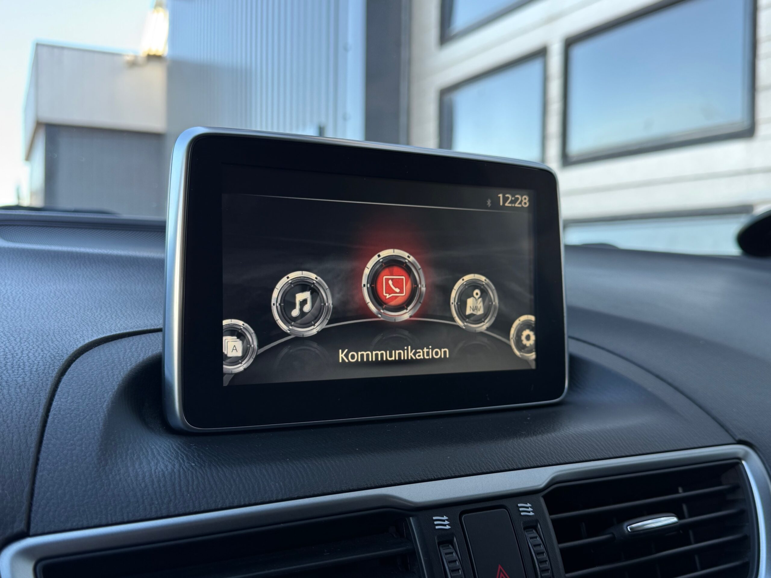 Mazda 3 1,5 SkyActiv-G 100 Vision 5d