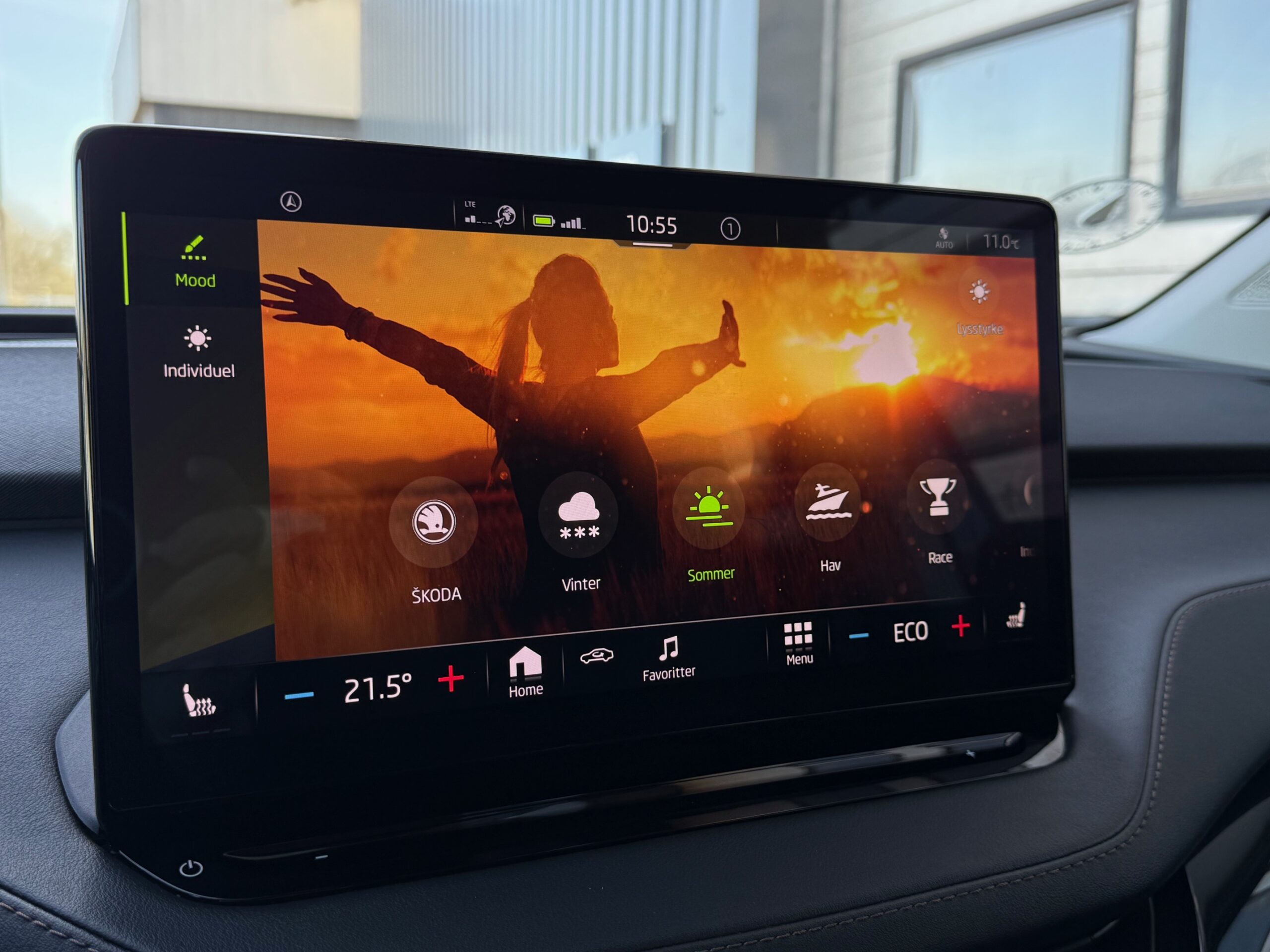 Skoda Enyaq 80 iV Suite 5d