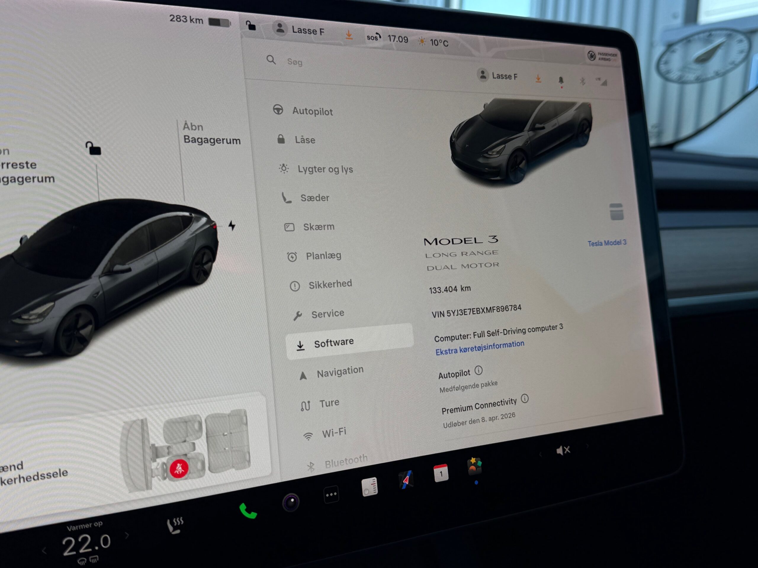 Tesla Model 3 Long Range AWD 4d