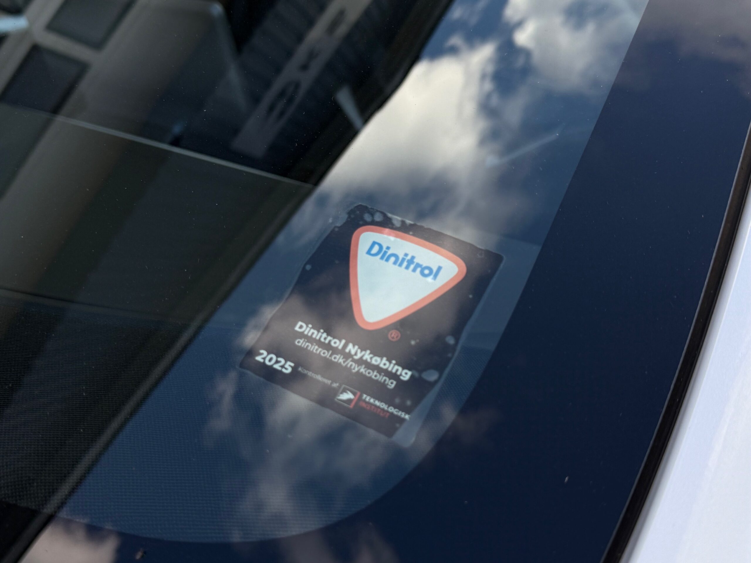 Tesla Model 3 RWD 4d