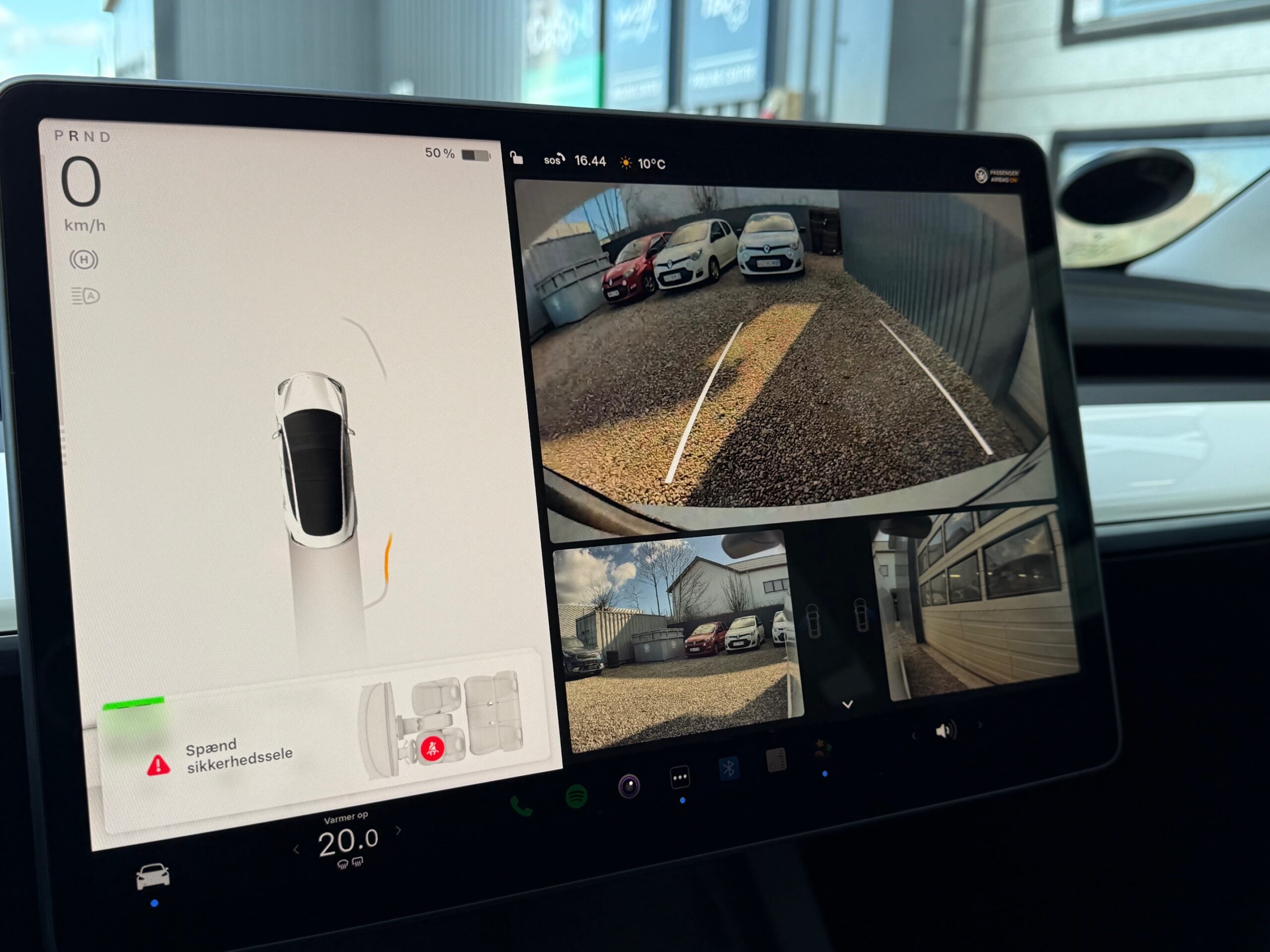 Tesla Model 3 RWD 4d