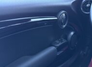 MINI Cooper SE Camden Edition 3d