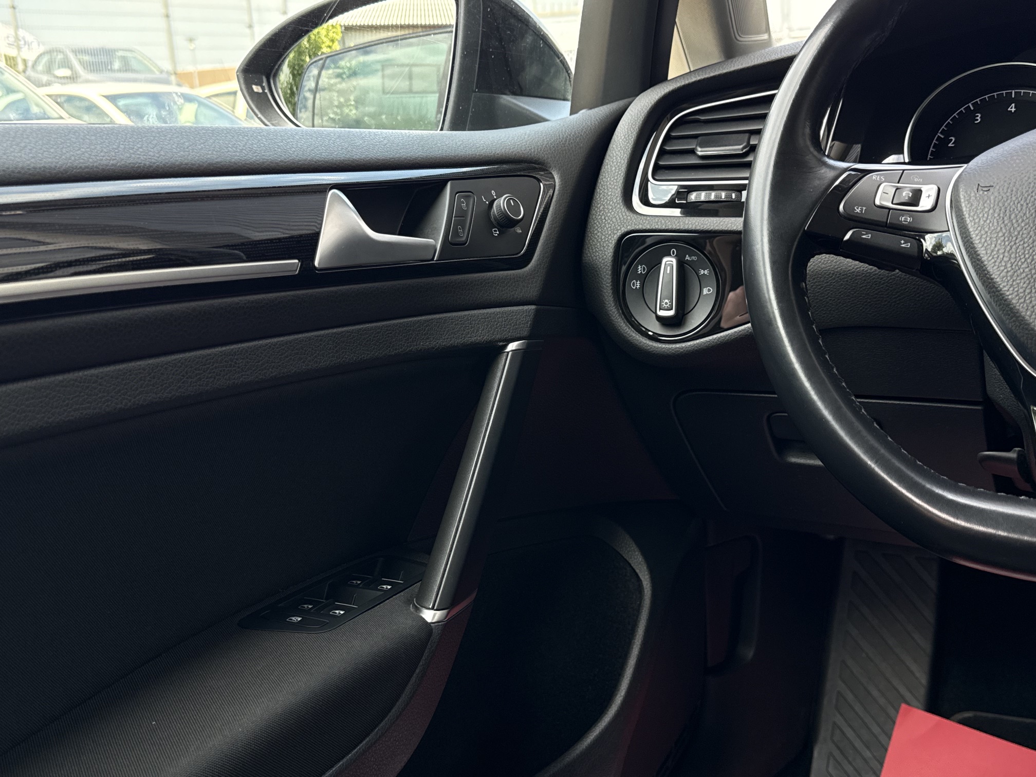VW Golf VII 1,5 TSi 150 Highline DSG 5d