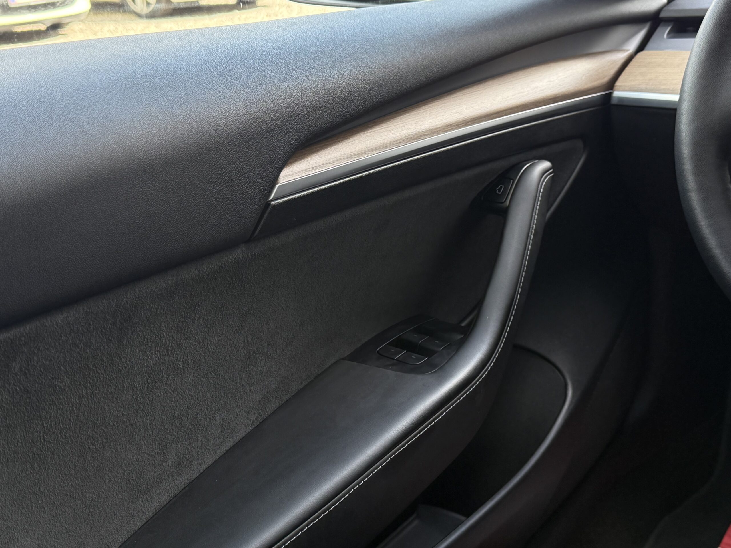 Tesla Model 3 Long Range AWD 4d