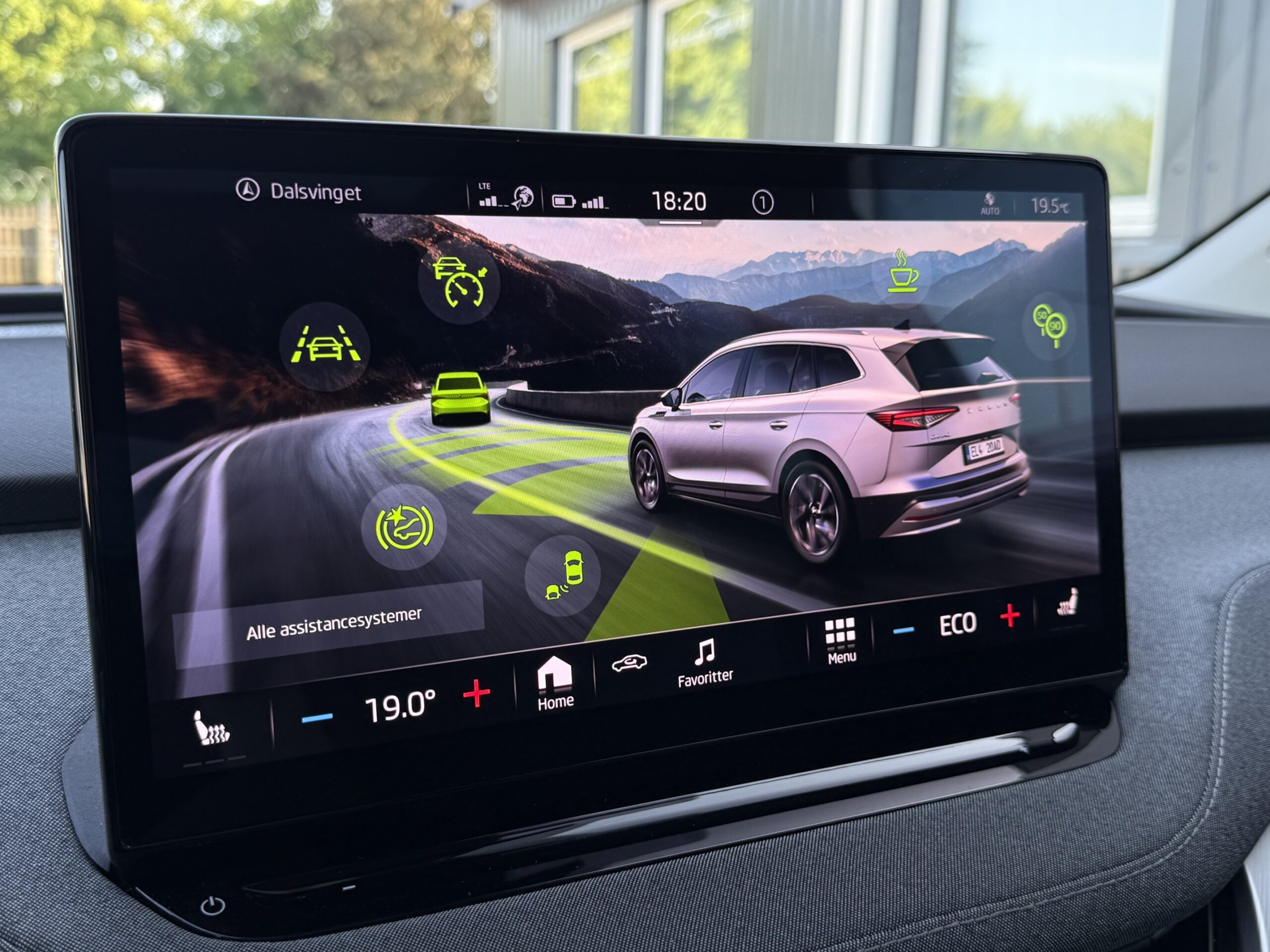 Skoda Enyaq 60 iV Loft 5d