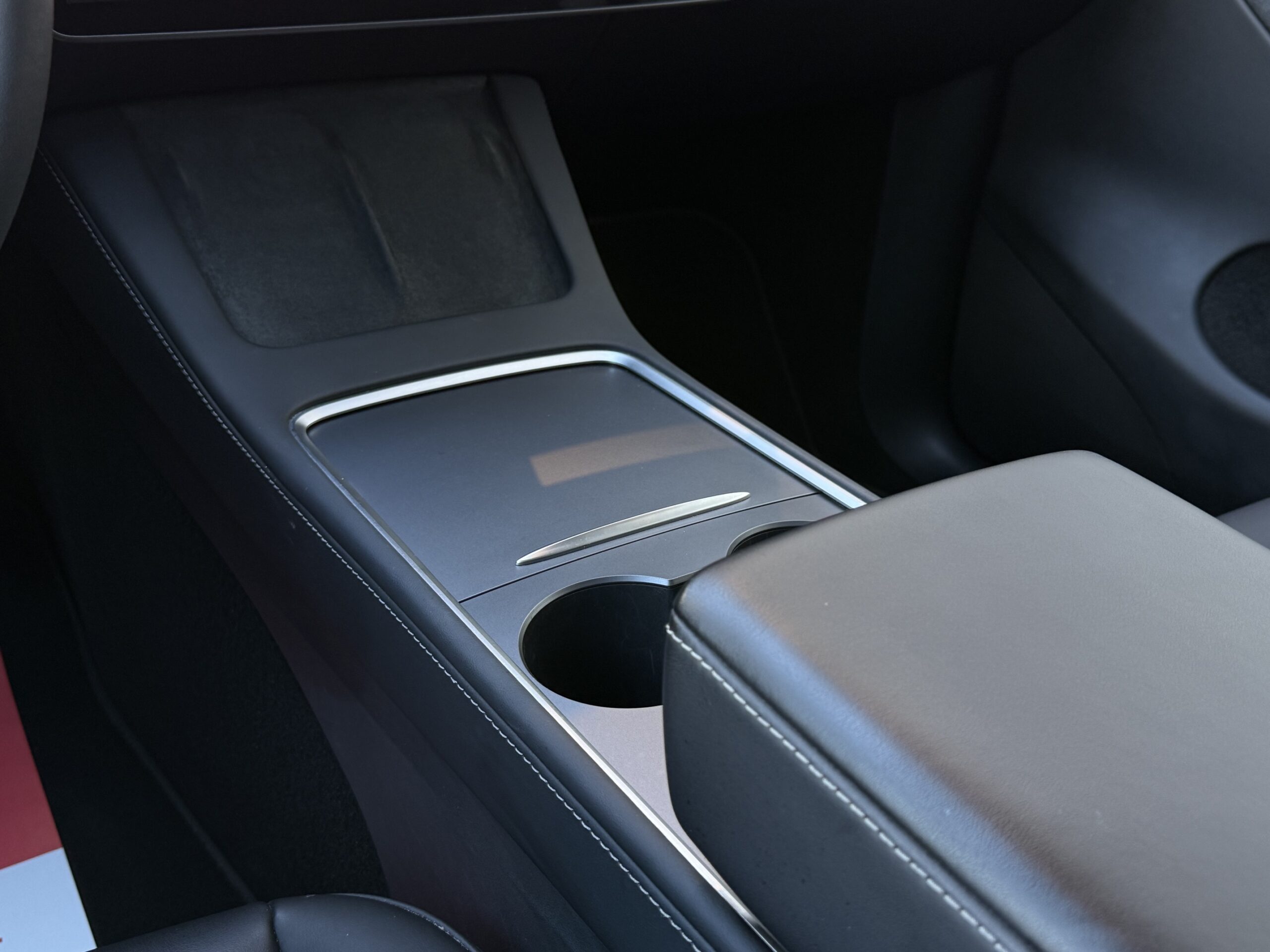 Tesla Model Y Long Range AWD 5d