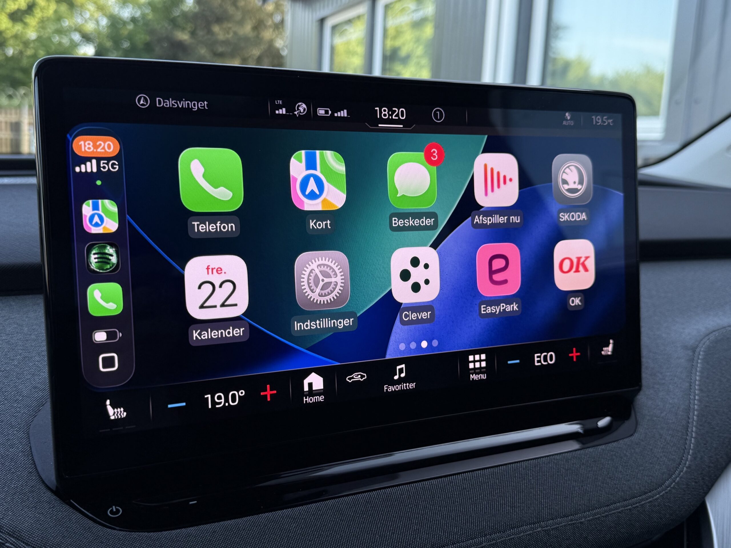 Skoda Enyaq 60 iV Loft 5d
