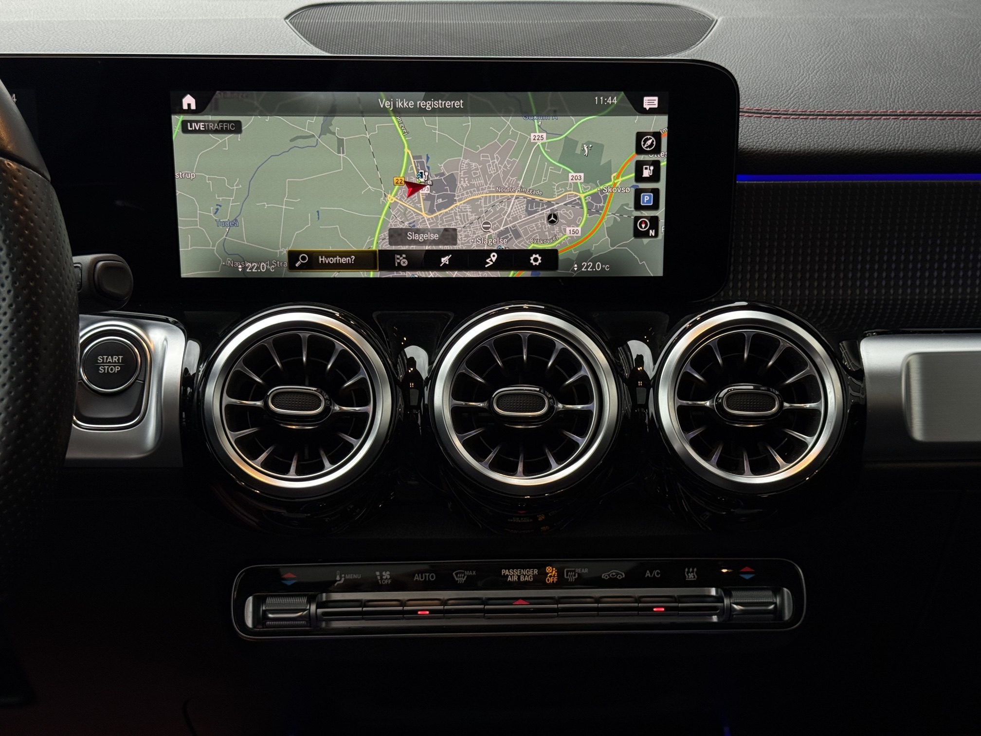 Mercedes EQB300 AMG Line 4Matic 5d