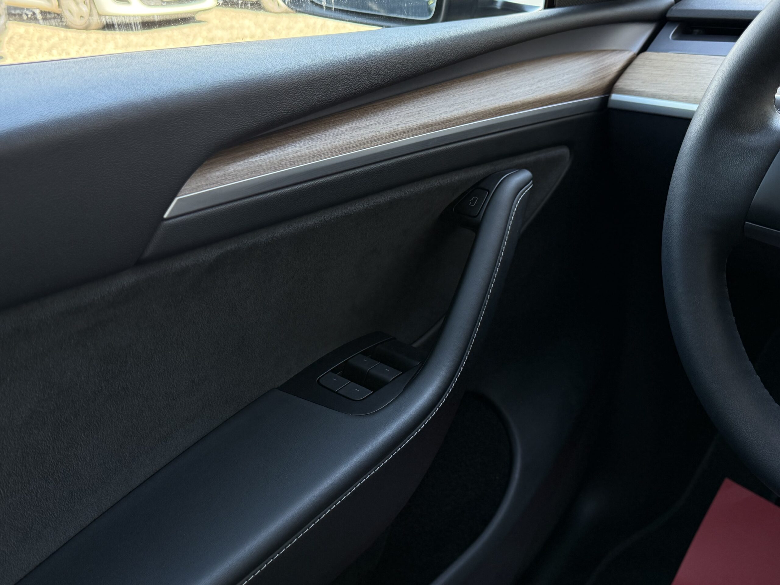 Tesla Model Y Long Range AWD 5d