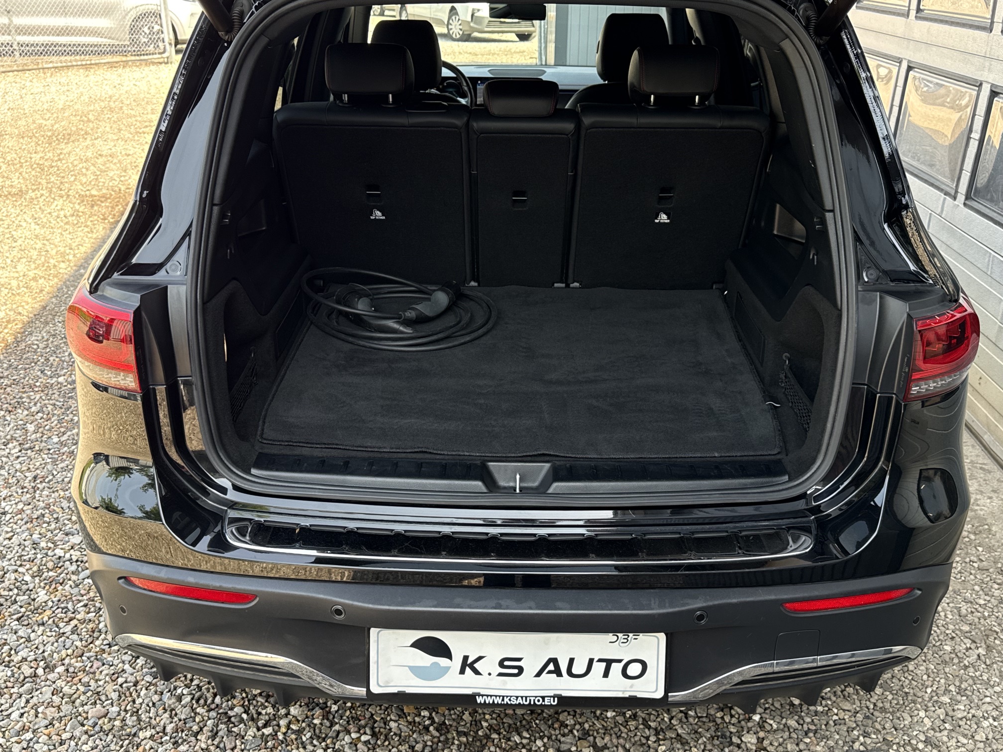Mercedes EQB300 AMG Line 4Matic 5d